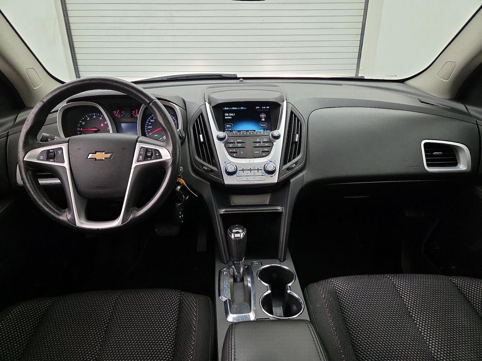 2017 Chevrolet Equinox LT - Photo 10