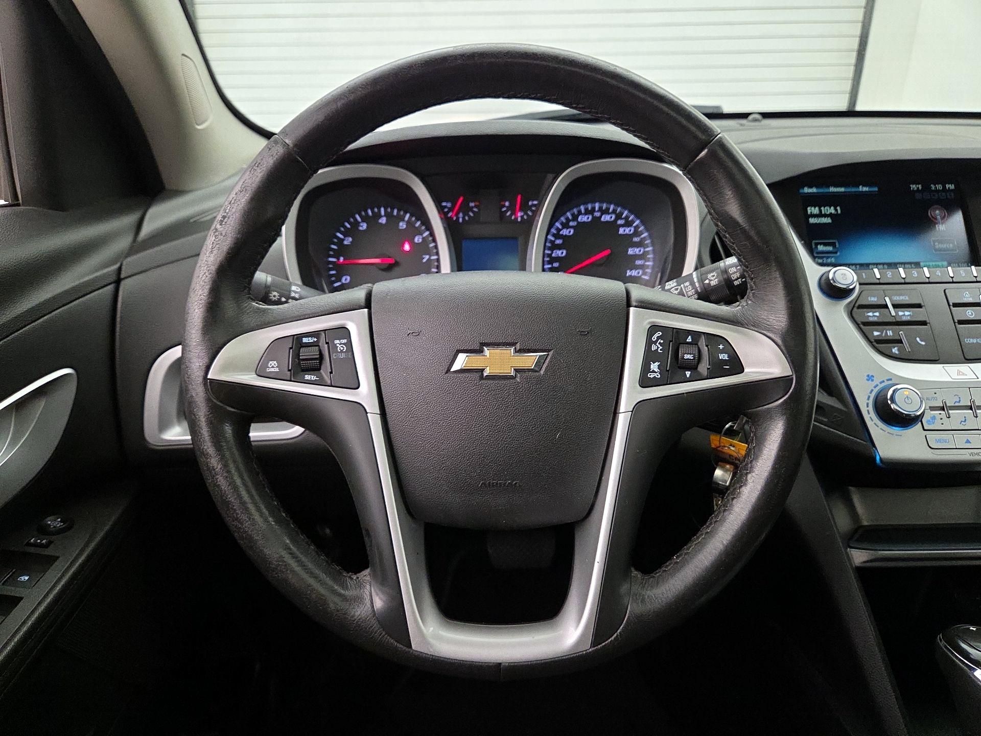 Thumbnail: 2017 Chevrolet Equinox - 10