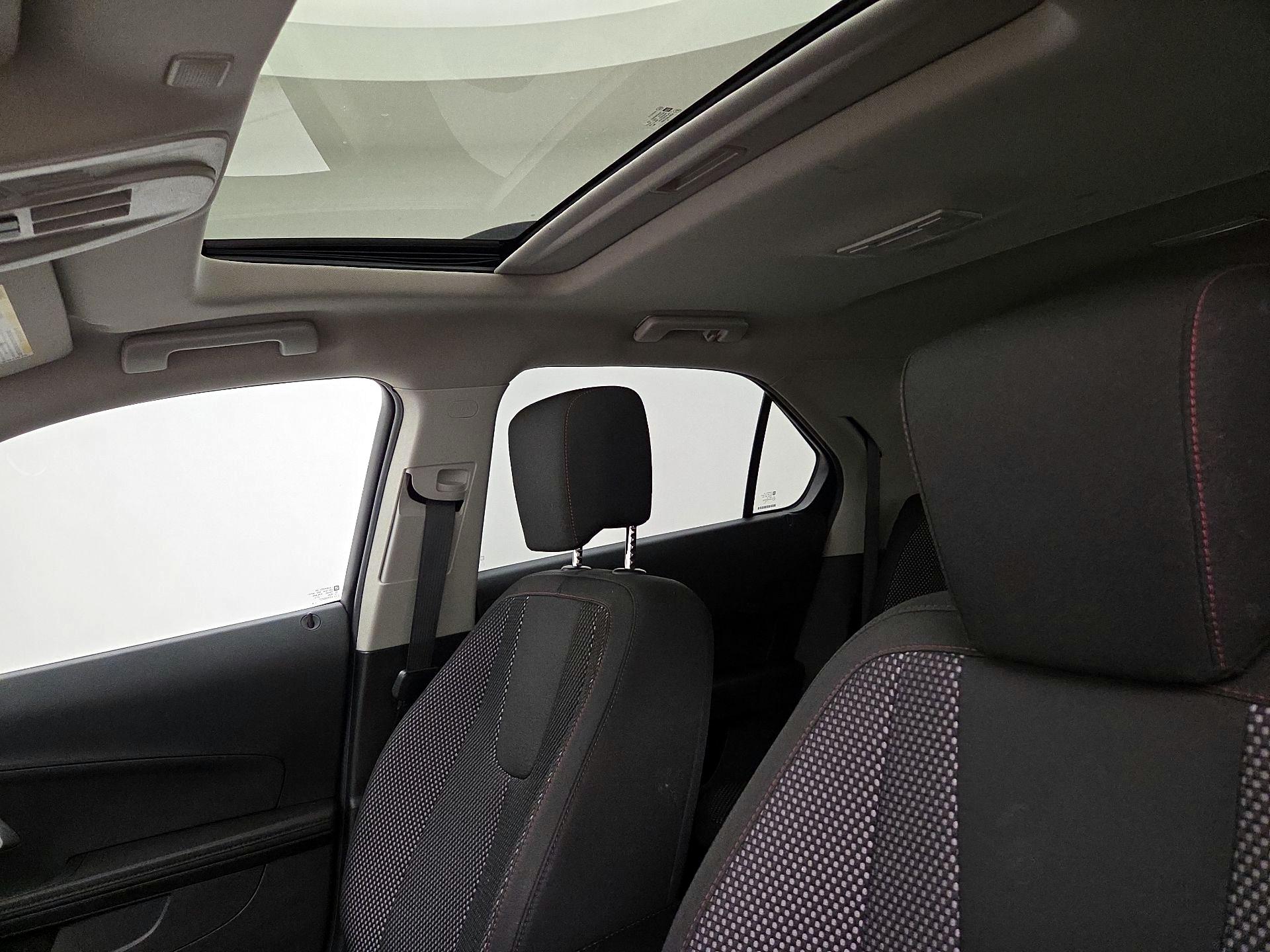 Thumbnail: 2017 Chevrolet Equinox - 17
