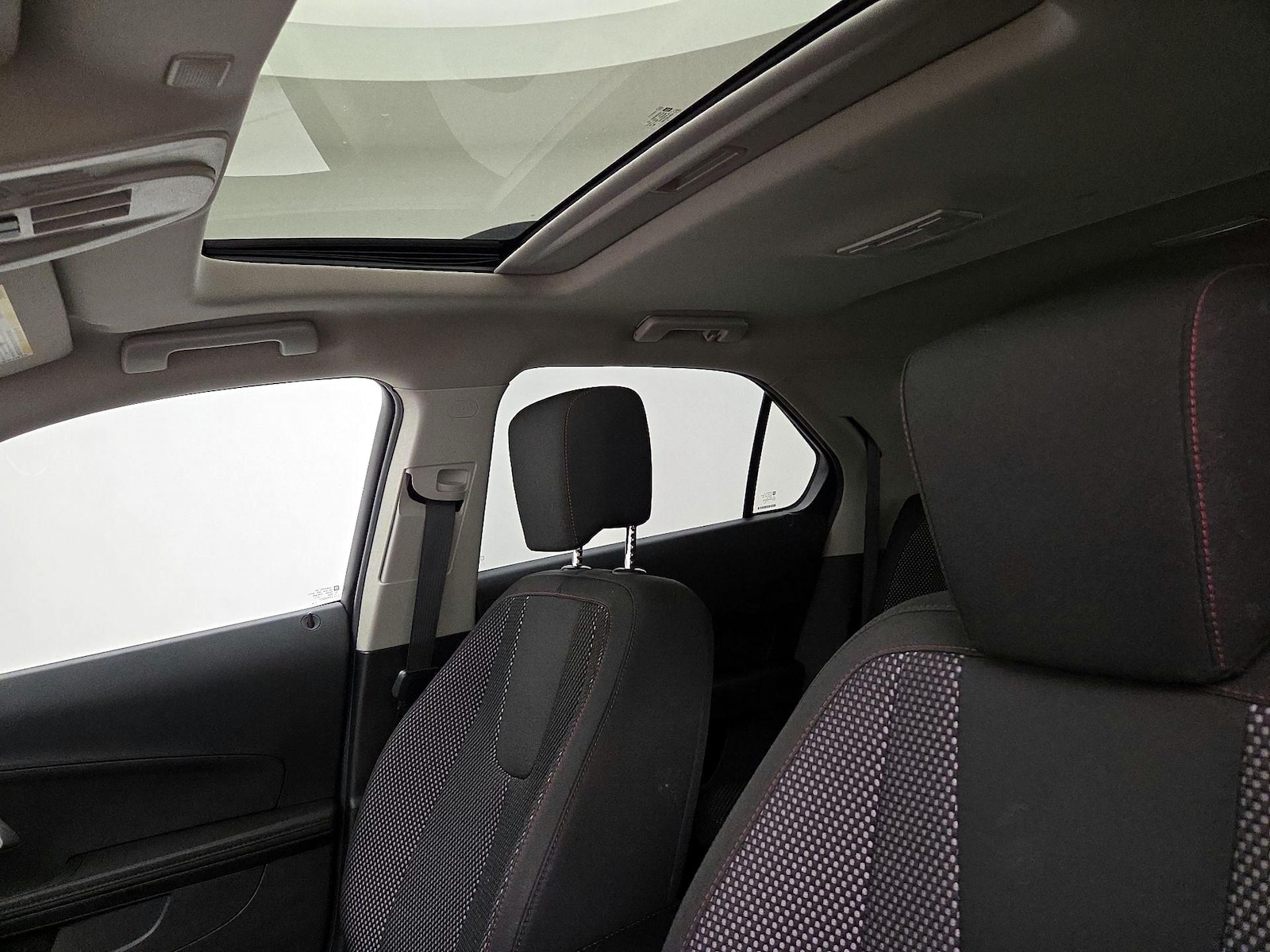 2017 Chevrolet Equinox LT - Photo 18
