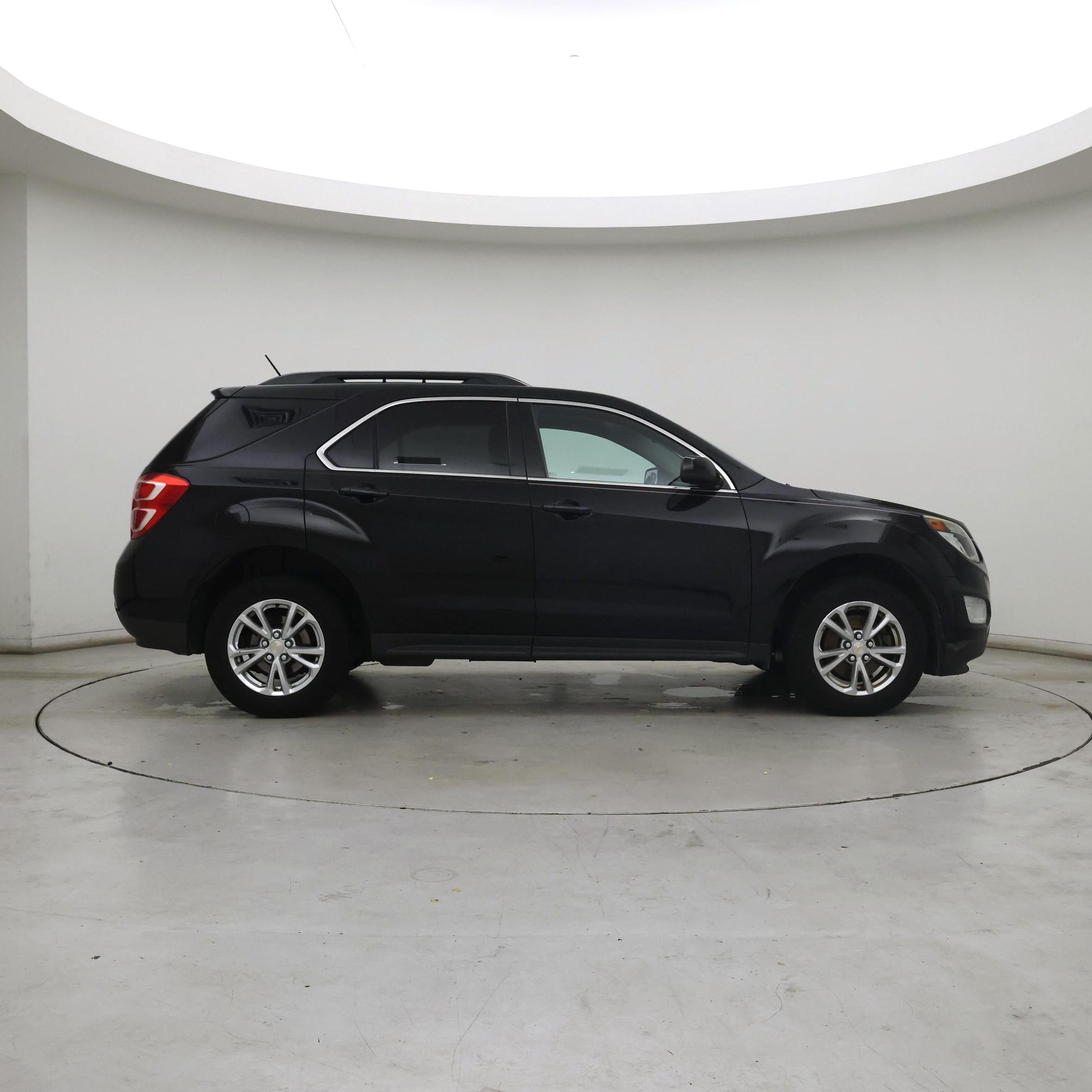 Thumbnail: 2017 Chevrolet Equinox - 7