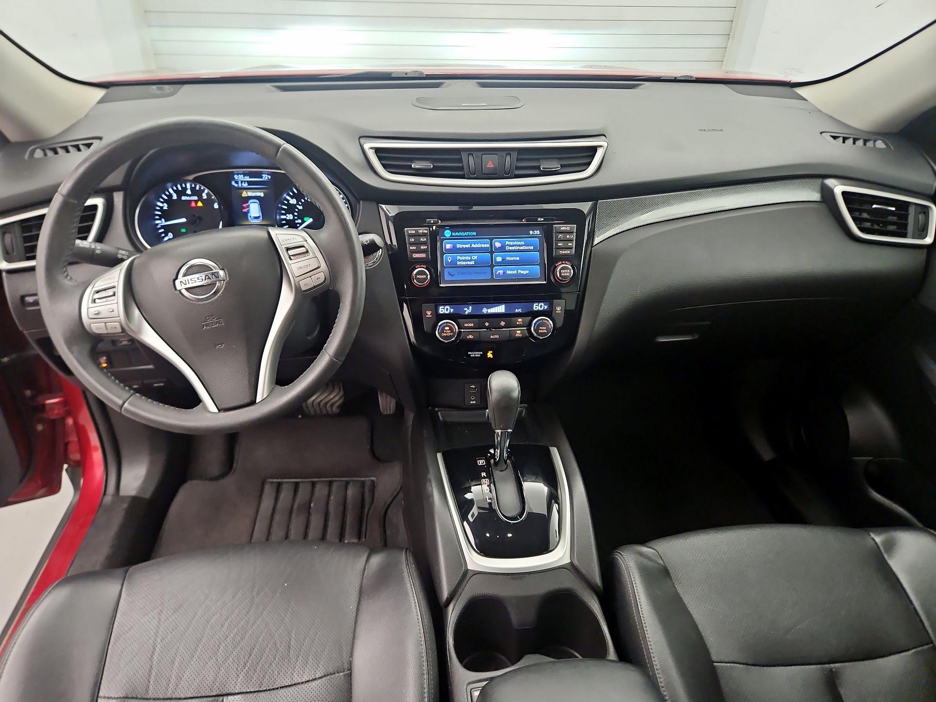 Thumbnail: 2015 Nissan Rogue - 9