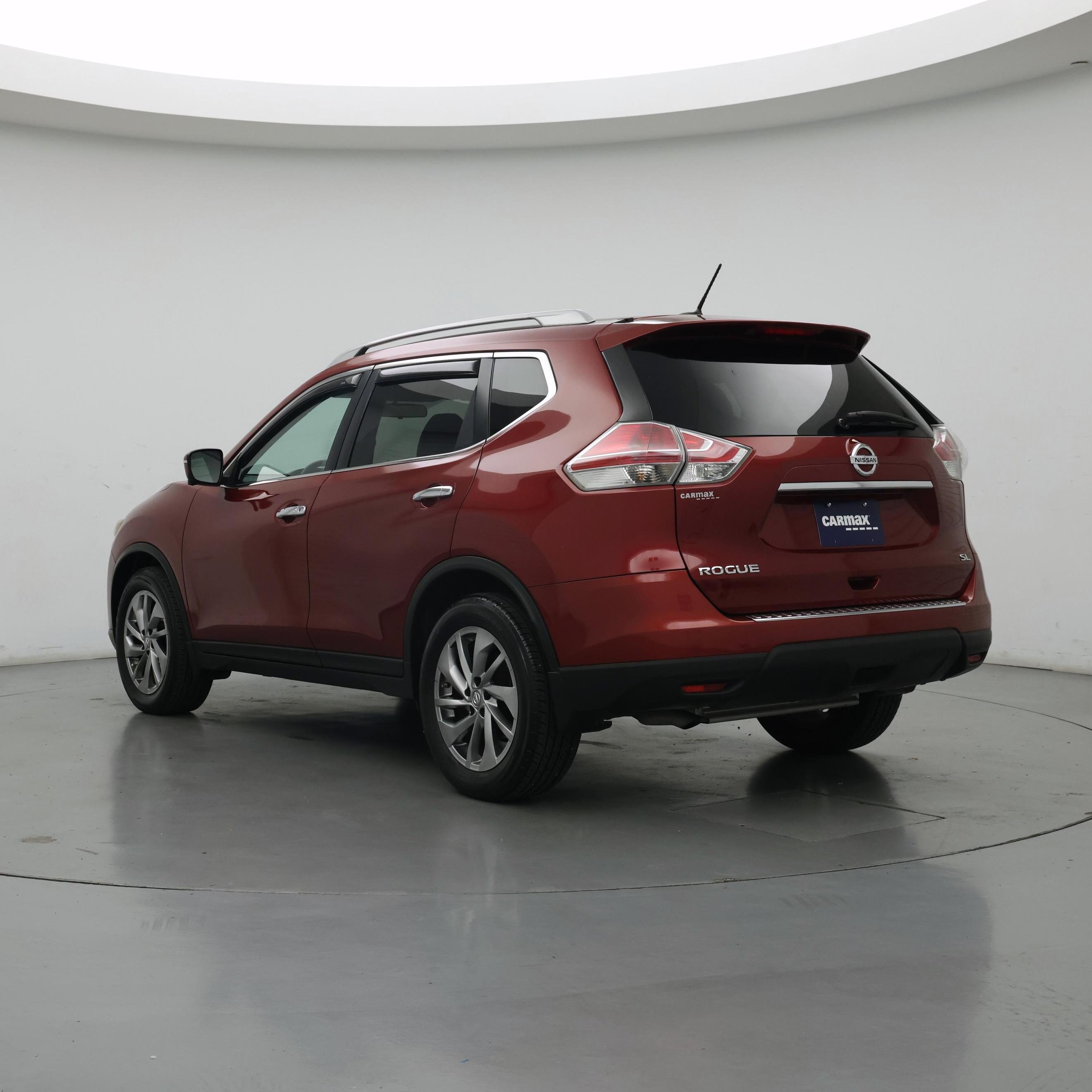 Thumbnail: 2015 Nissan Rogue - 2