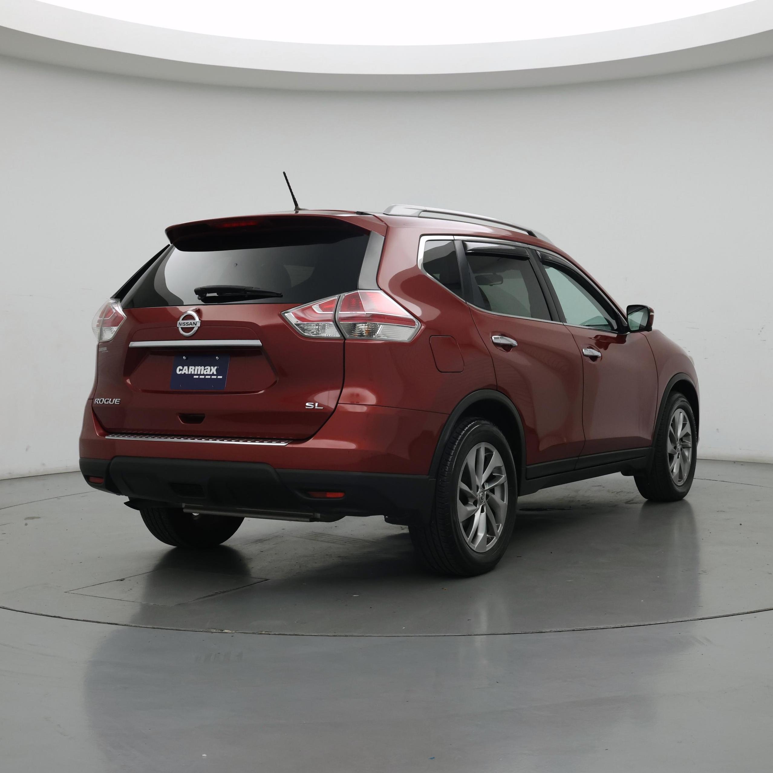 Thumbnail: 2015 Nissan Rogue - 8