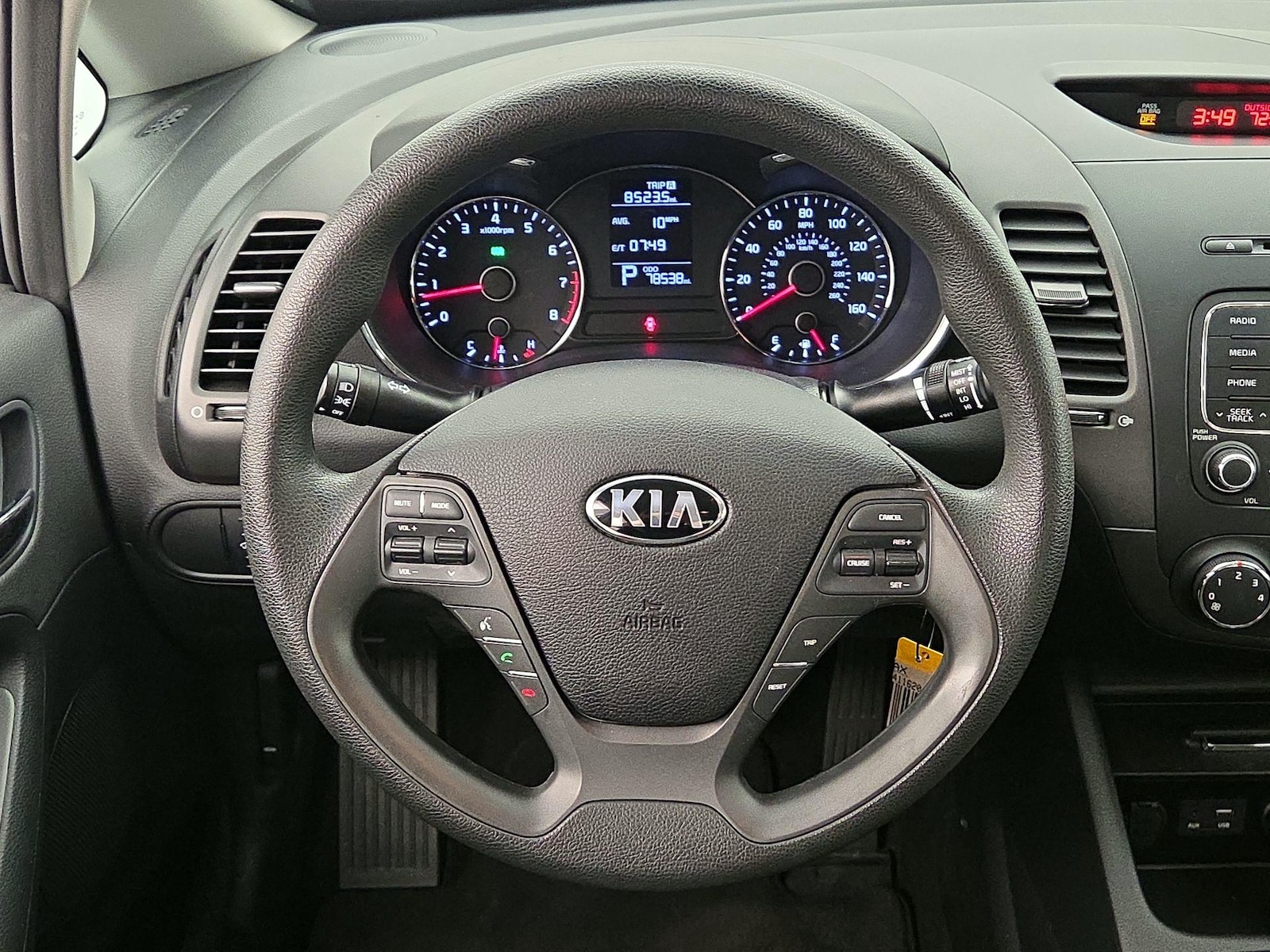 2015 Kia Forte LX - Photo 11