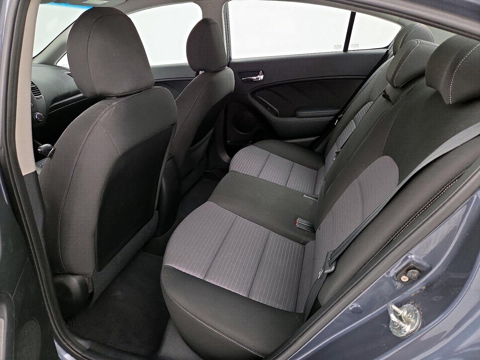 2015 Kia Forte LX - Photo 19
