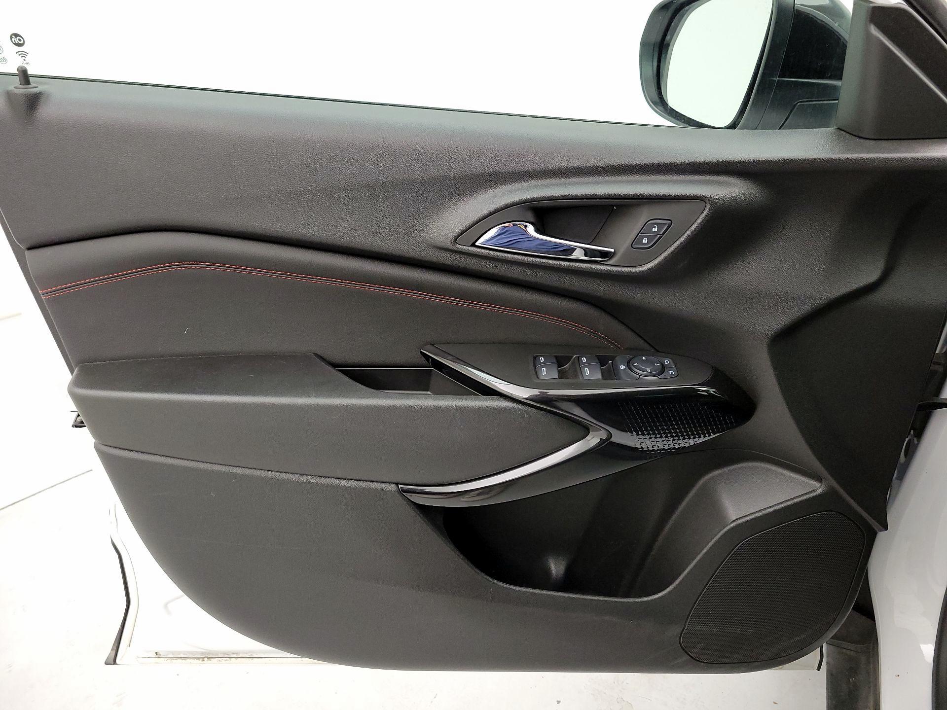 Thumbnail: 2024 Chevrolet Trax - 12