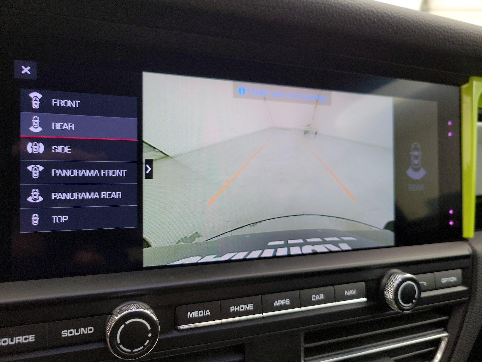 2021 Porsche Macan S - Photo 15