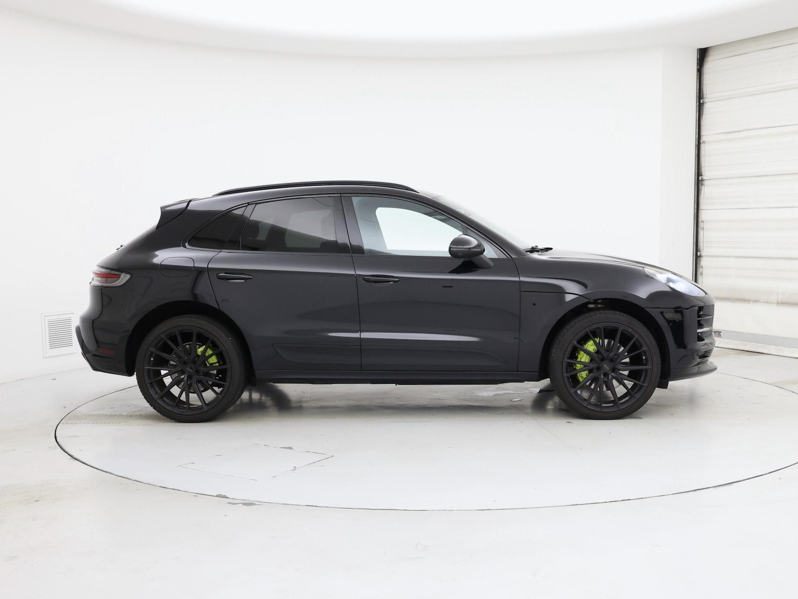 2021 Porsche Macan S - Photo 8