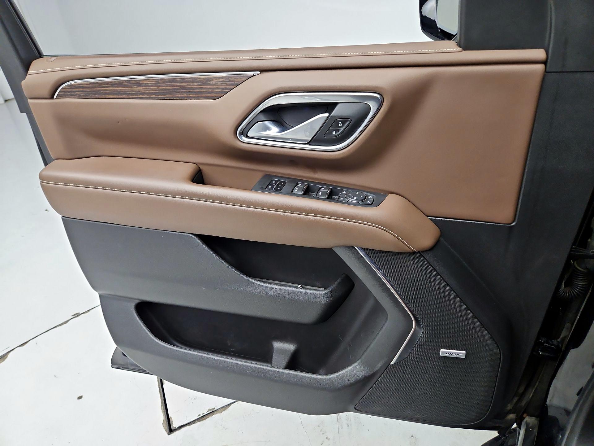 Thumbnail: 2021 Chevrolet Tahoe - 12