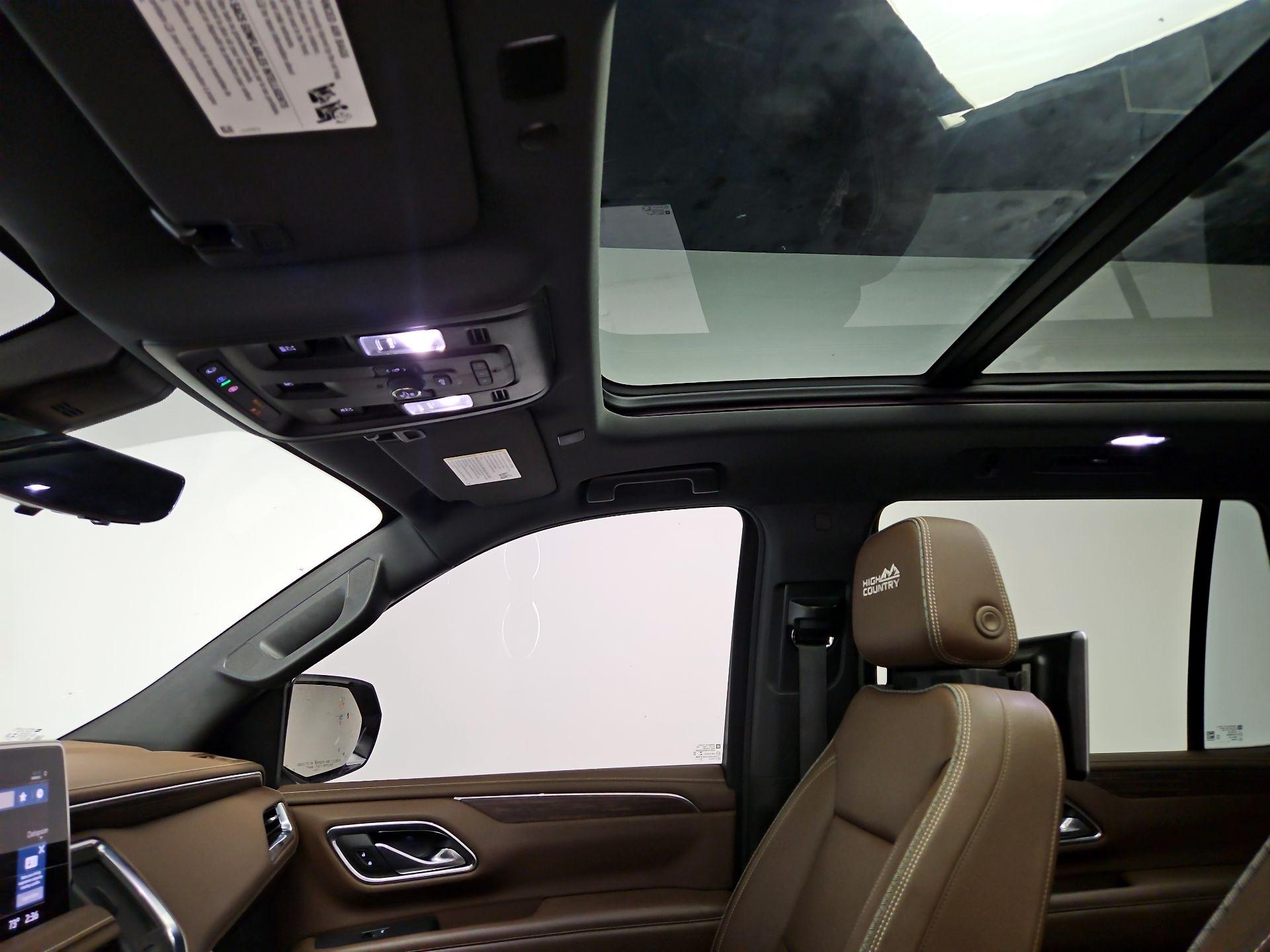 Thumbnail: 2021 Chevrolet Tahoe - 20