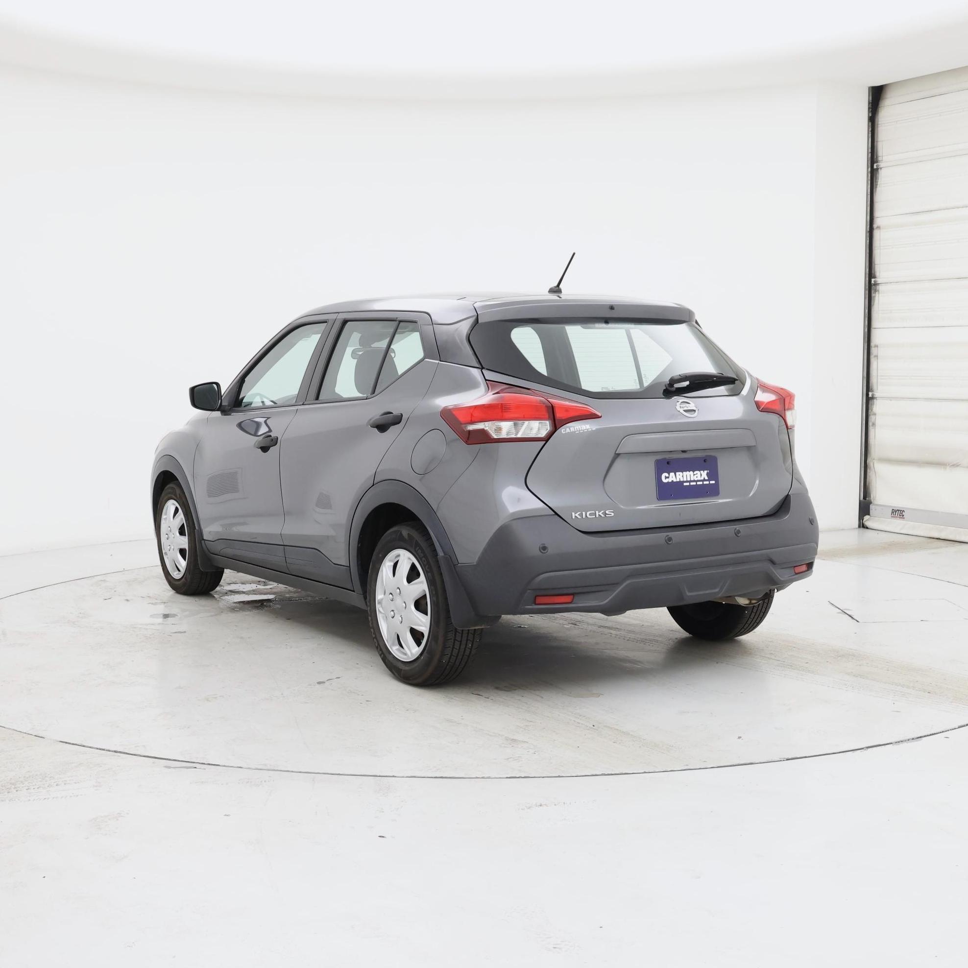 Thumbnail: 2020 Nissan Kicks - 2