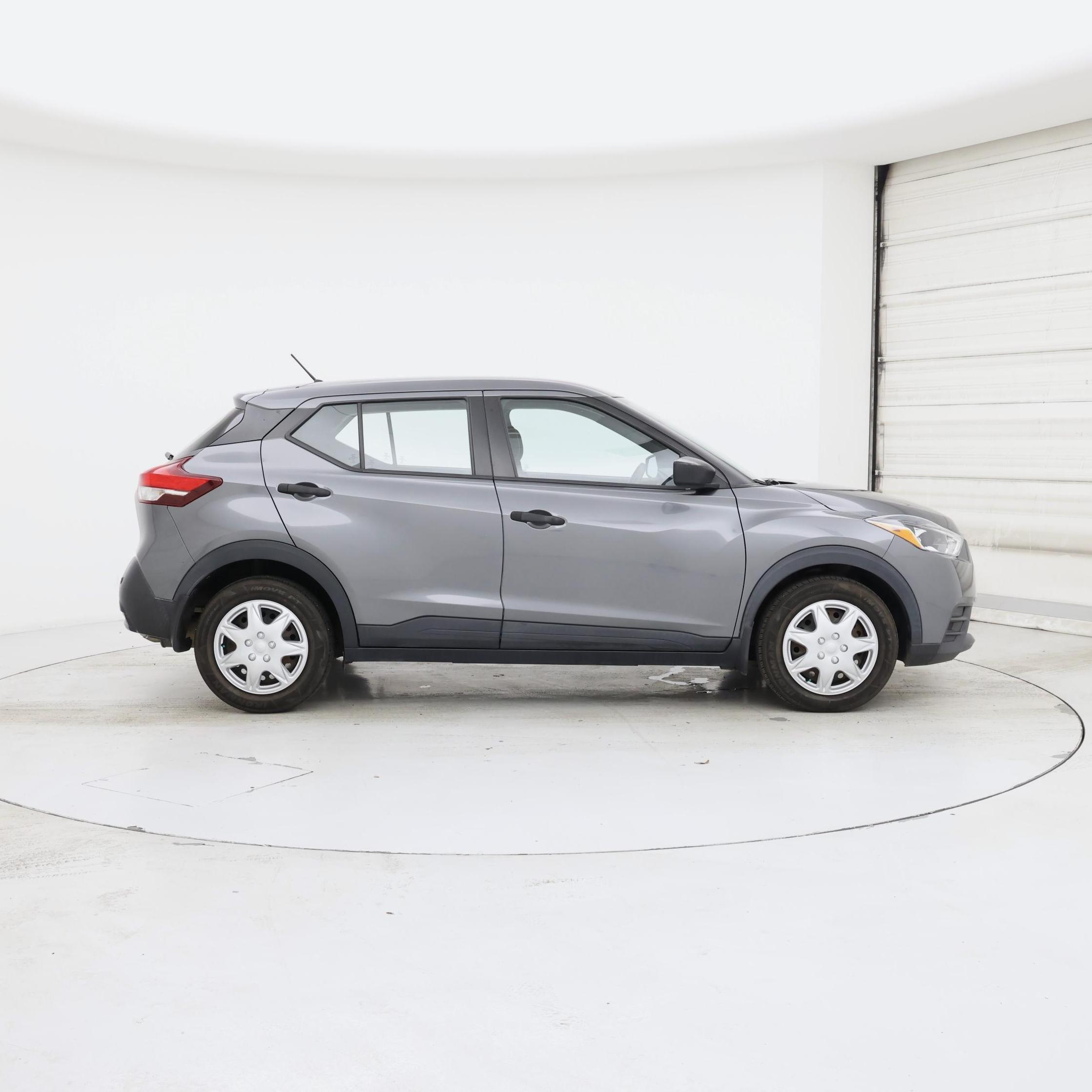 Thumbnail: 2020 Nissan Kicks - 7