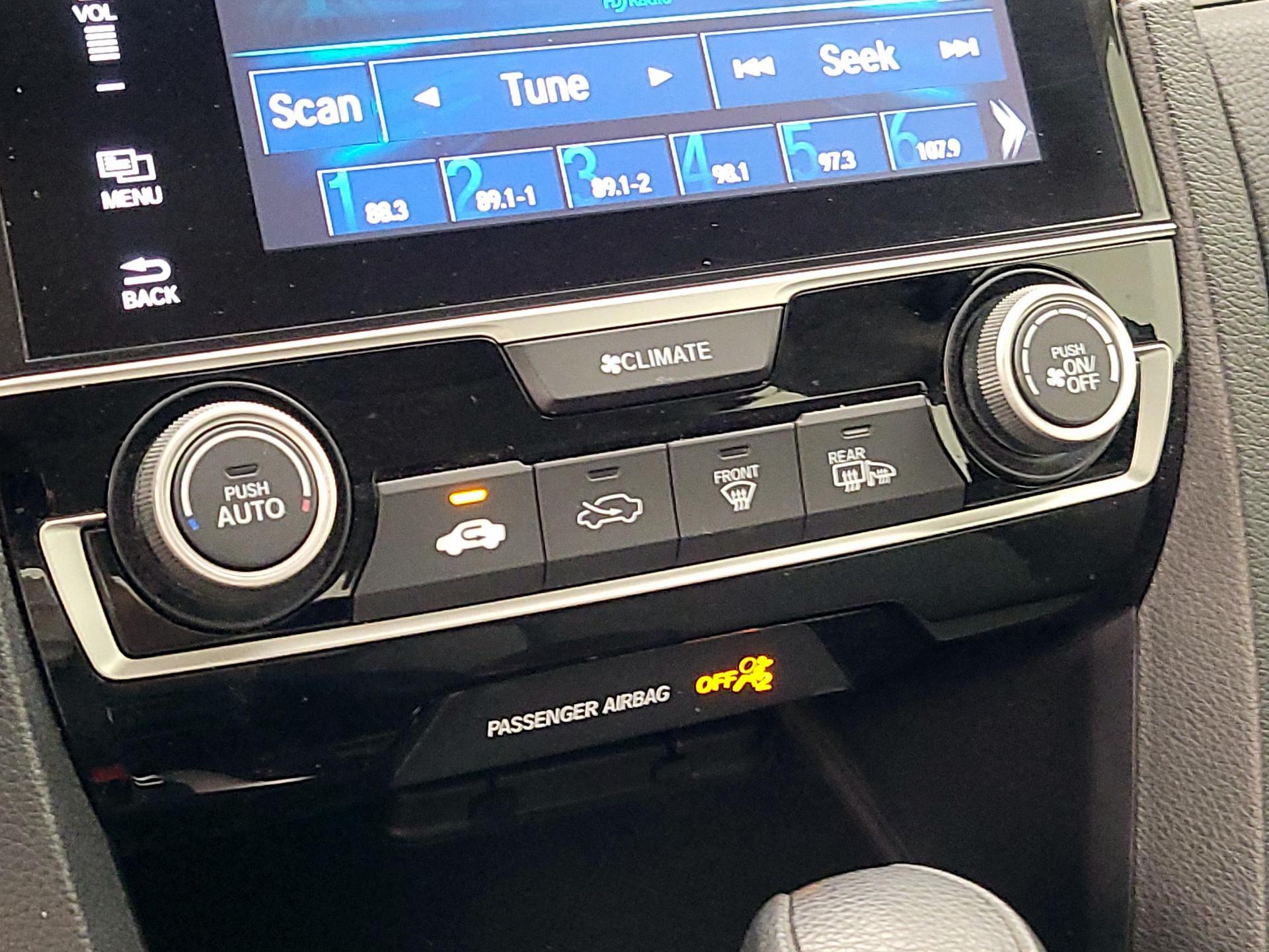 Thumbnail: 2018 Honda Civic - 14