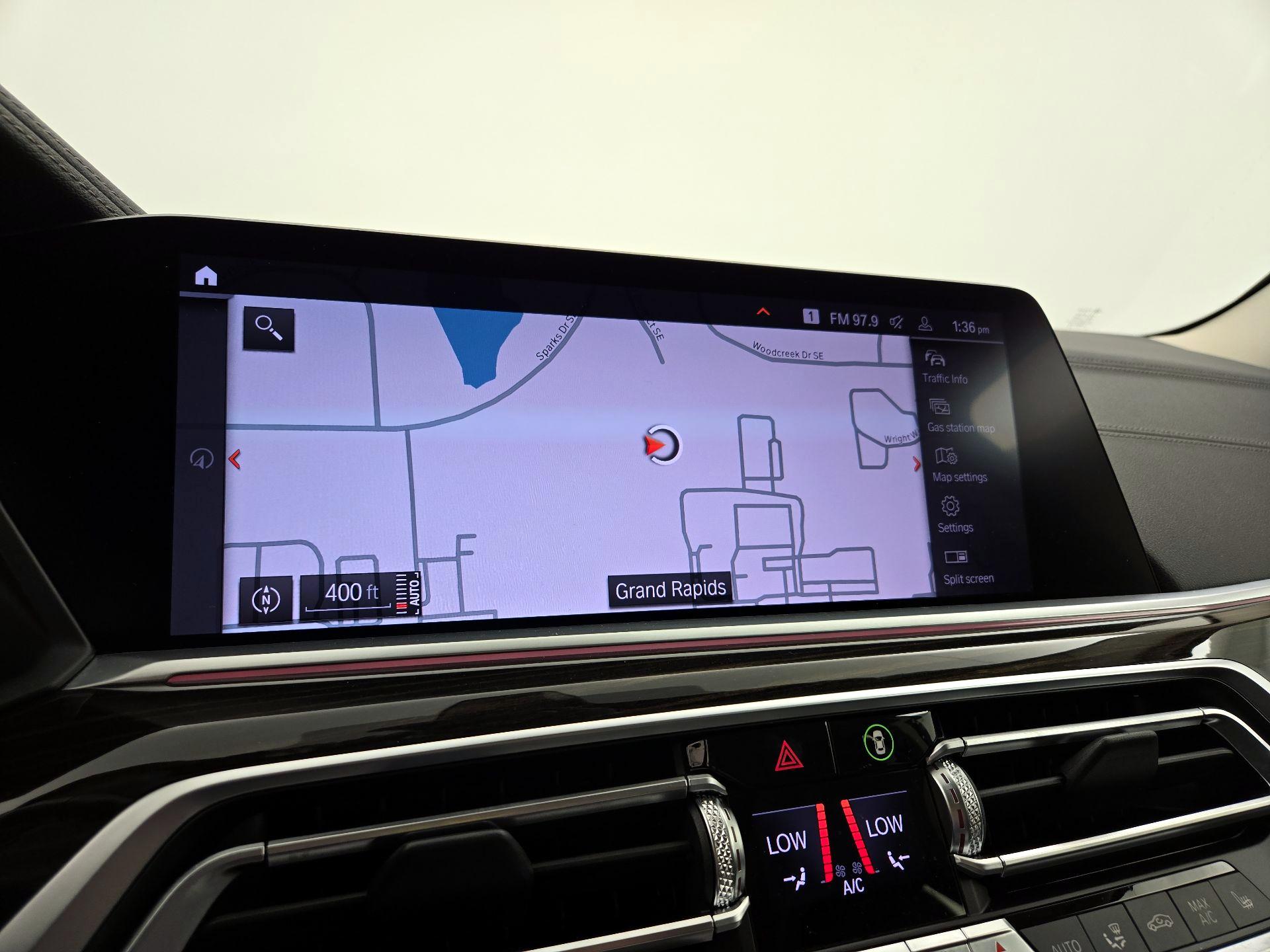 Thumbnail: 2020 BMW X7 - 14