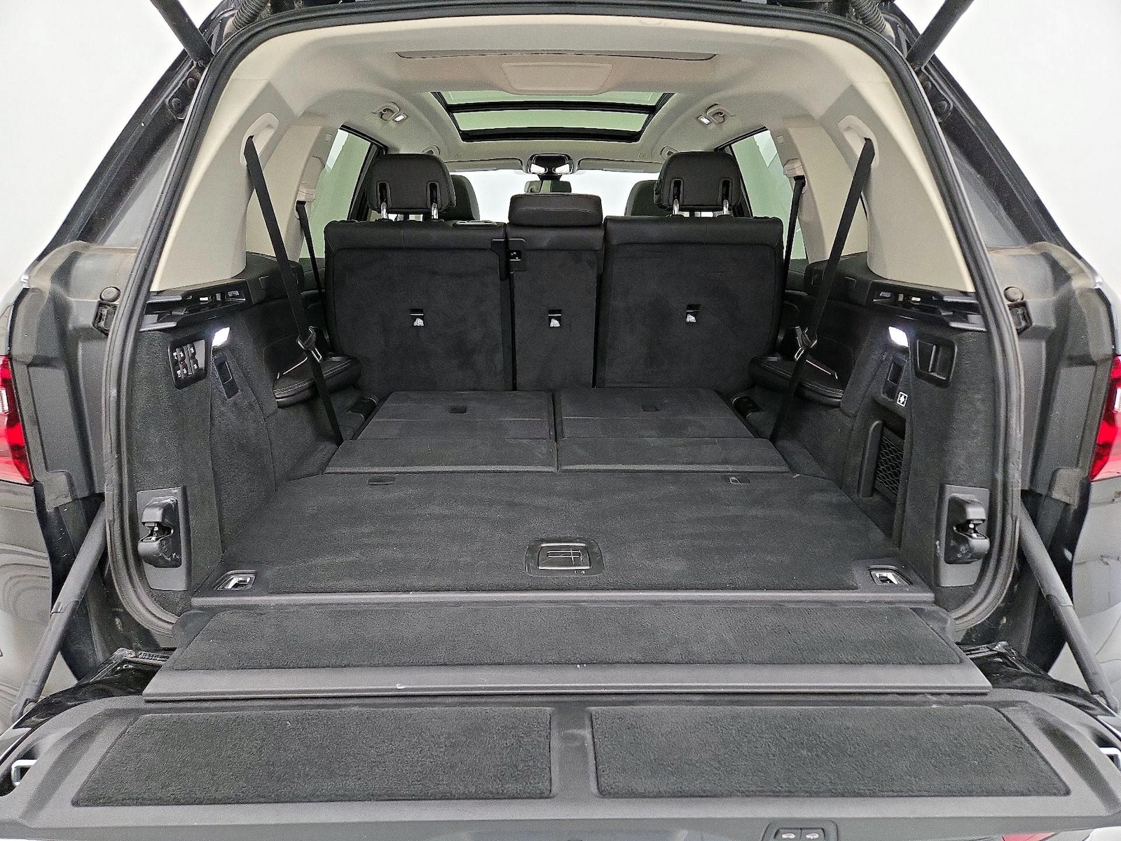 2020 BMW X7 40i - Photo 25