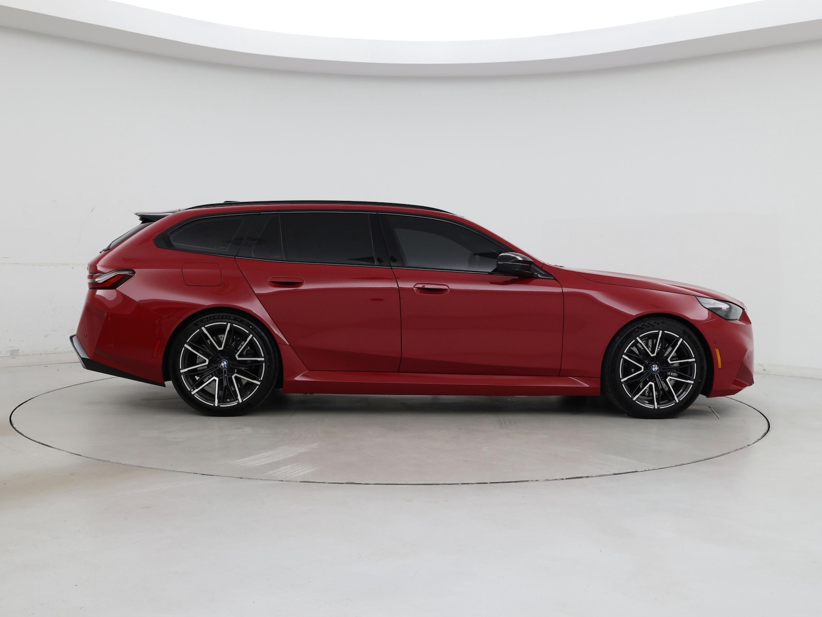 2025 BMW M5 M5 Touring - Photo 8
