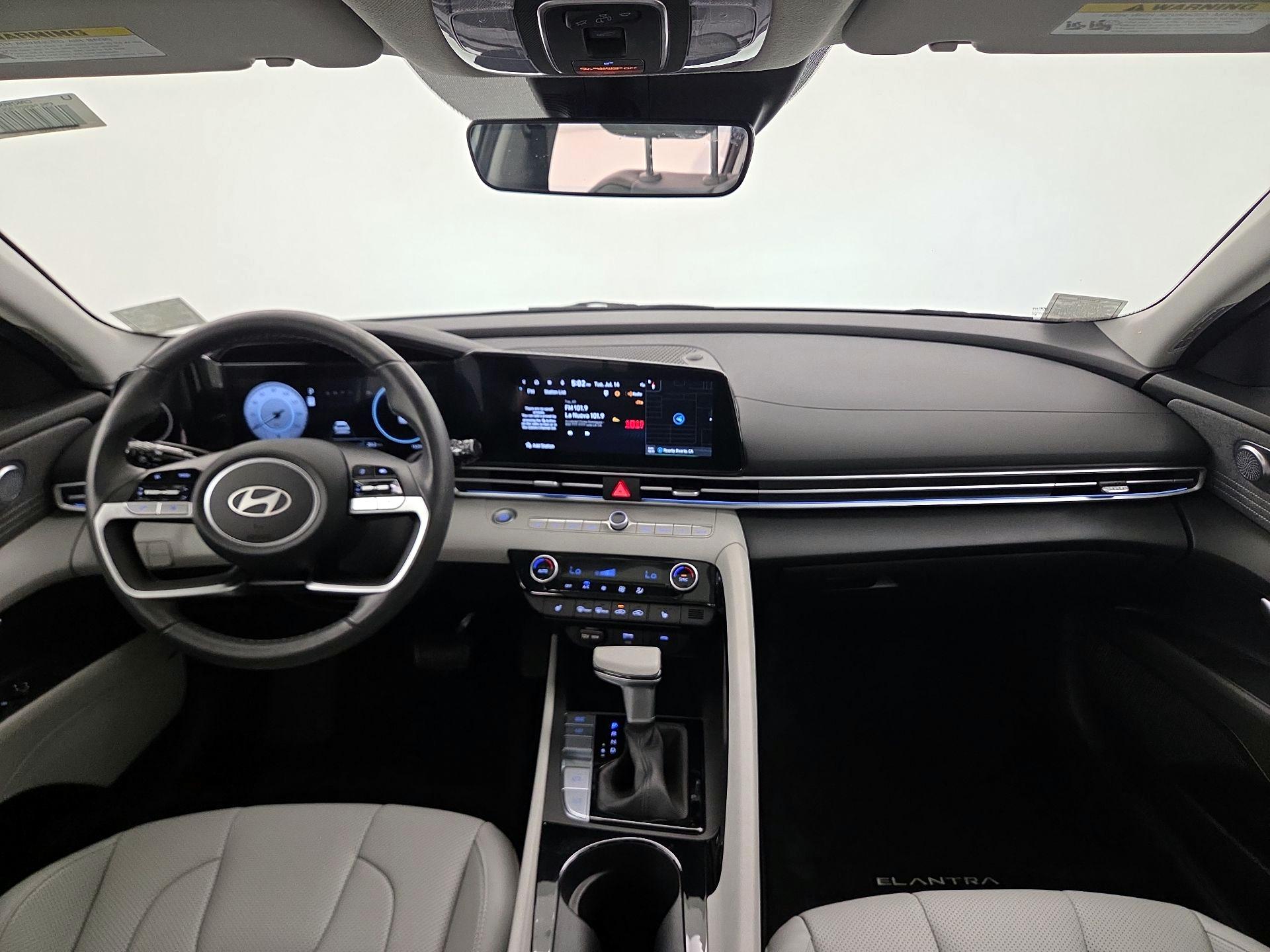 Thumbnail: 2025 Hyundai Elantra - 9