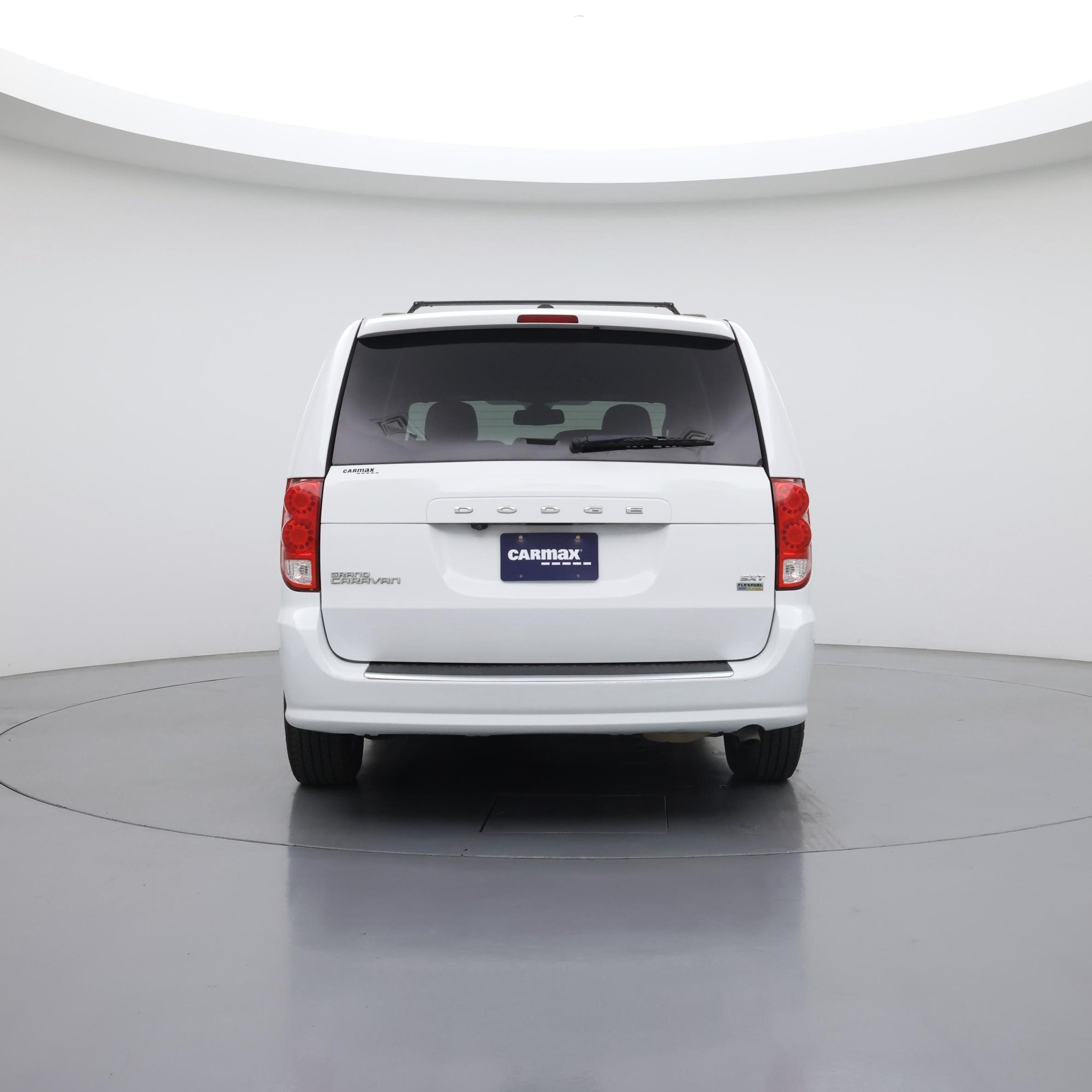 Thumbnail: 2019 Dodge Grand Caravan - 6