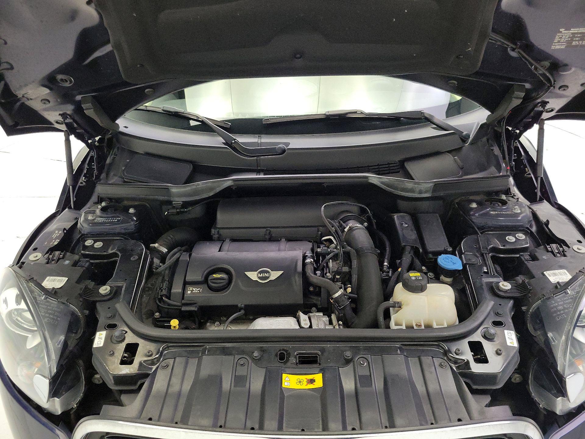 Thumbnail: 2016 MINI Cooper Countryman - 20