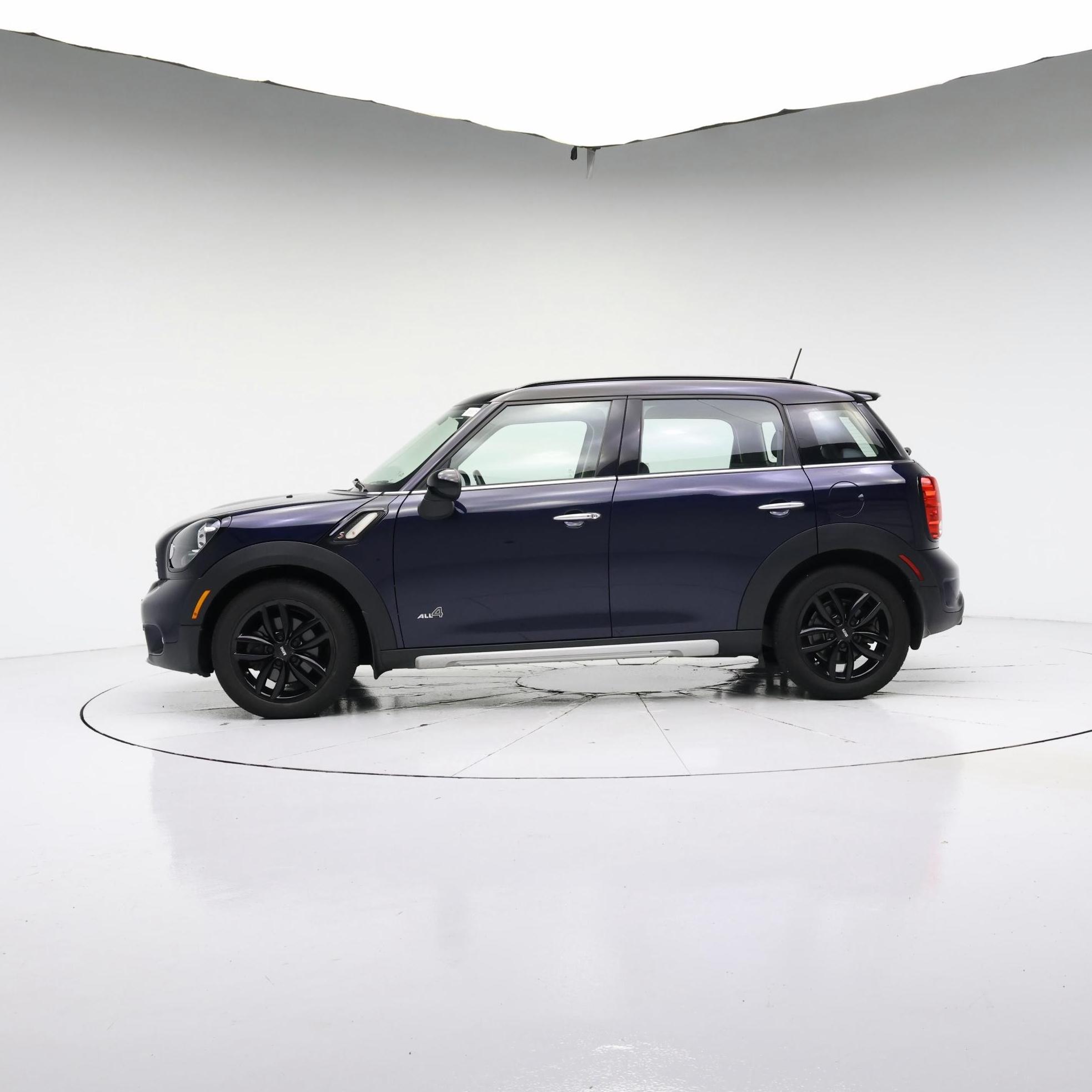 Thumbnail: 2016 MINI Cooper Countryman - 3