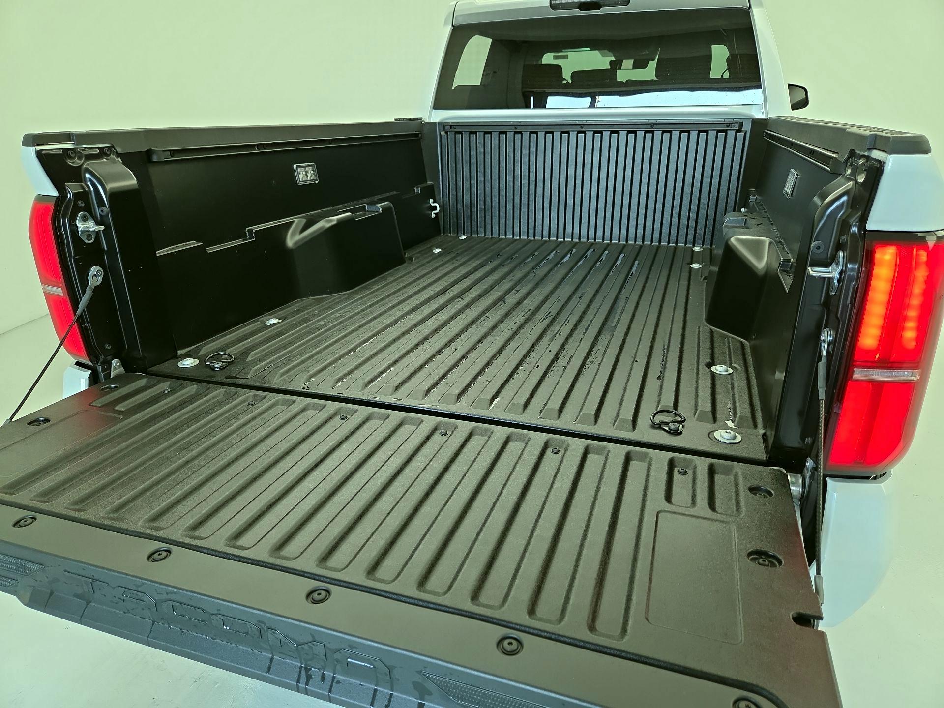Thumbnail: 2025 Toyota Tacoma - 20