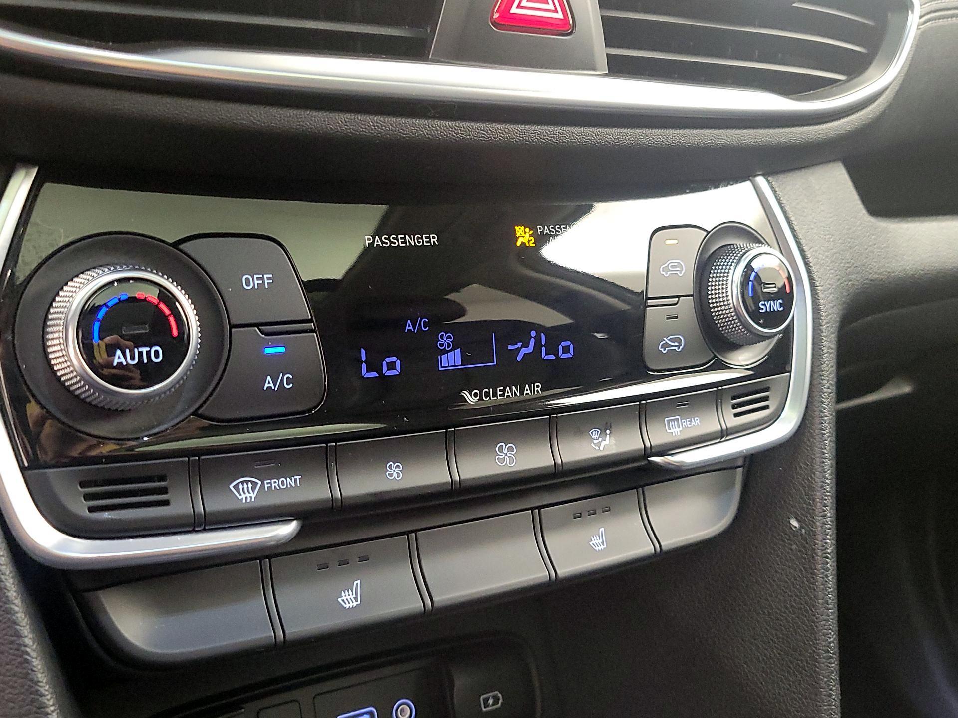 Thumbnail: 2020 Hyundai Santa Fe - 16