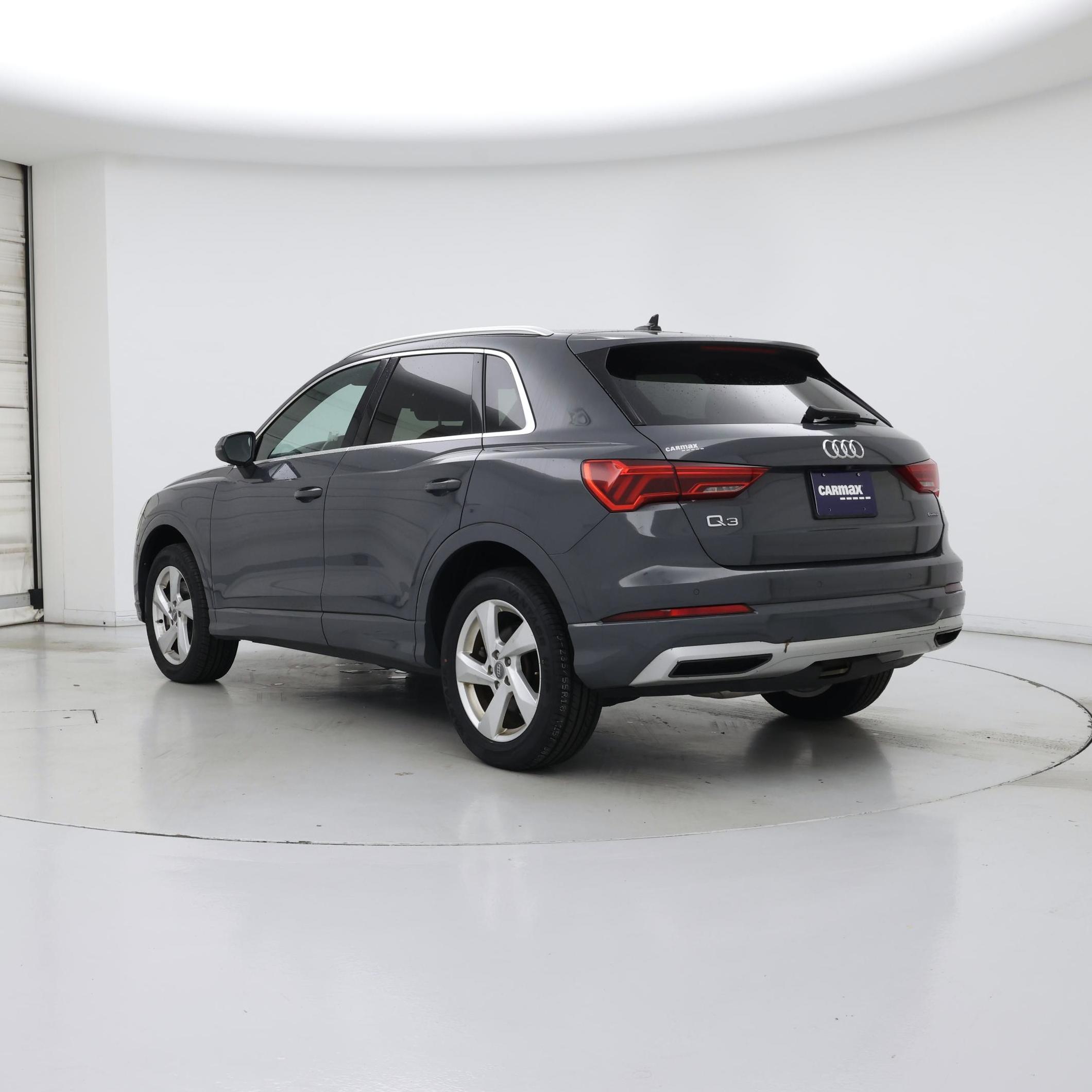 Thumbnail: 2020 Audi Q3 - 2