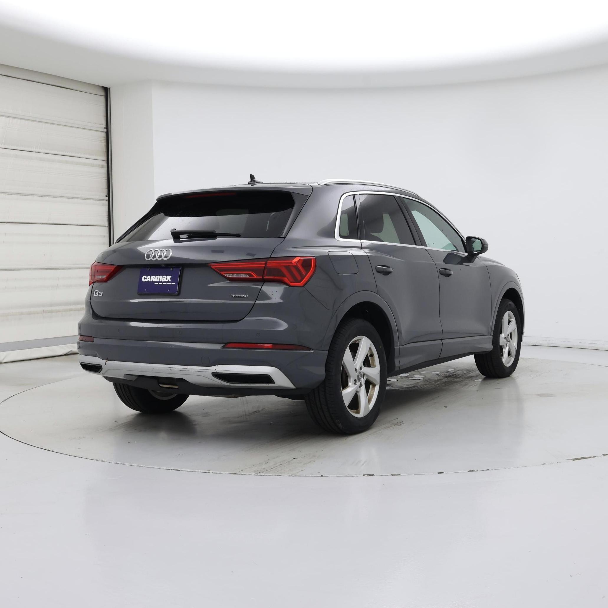 Thumbnail: 2020 Audi Q3 - 8