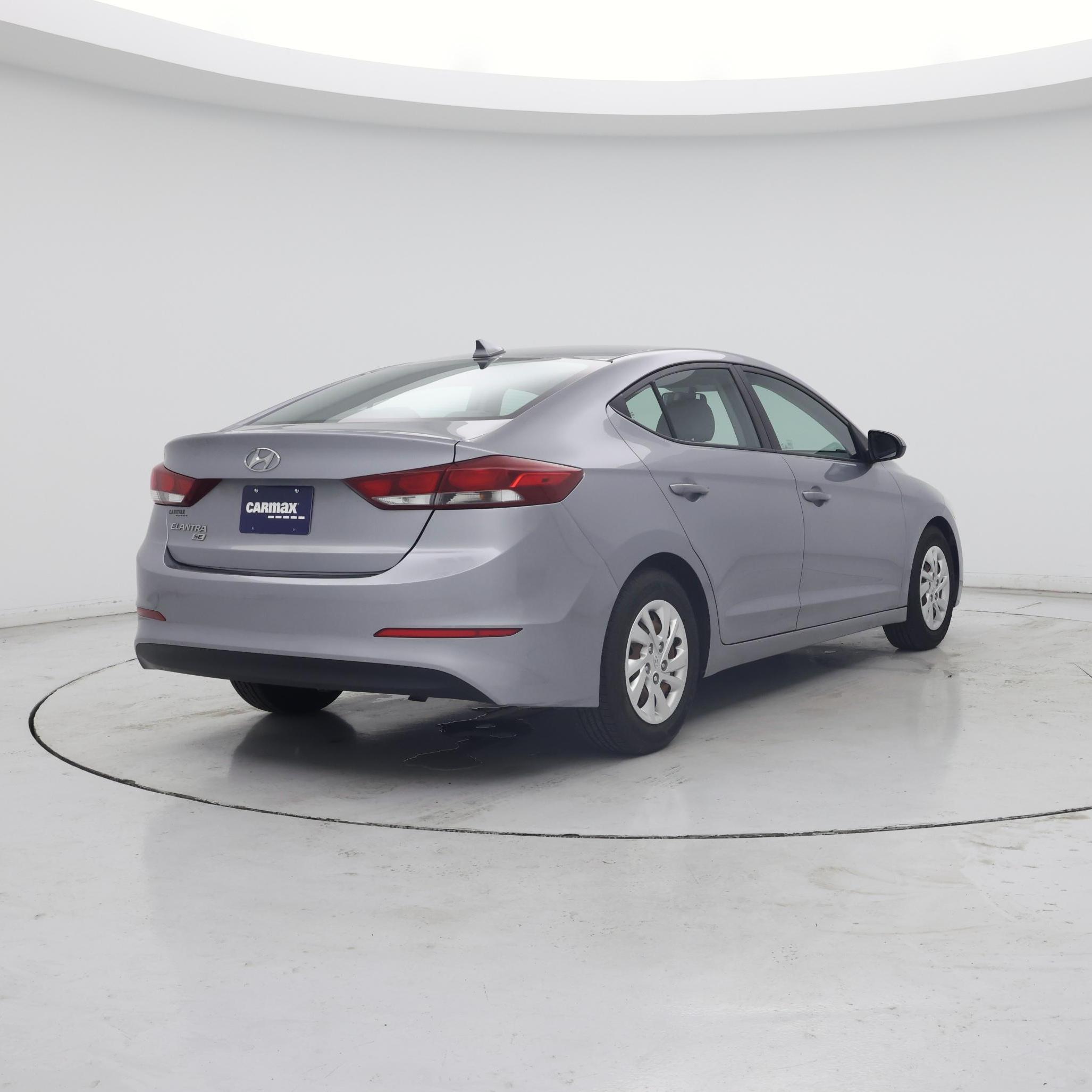Thumbnail: 2017 Hyundai Elantra - 8