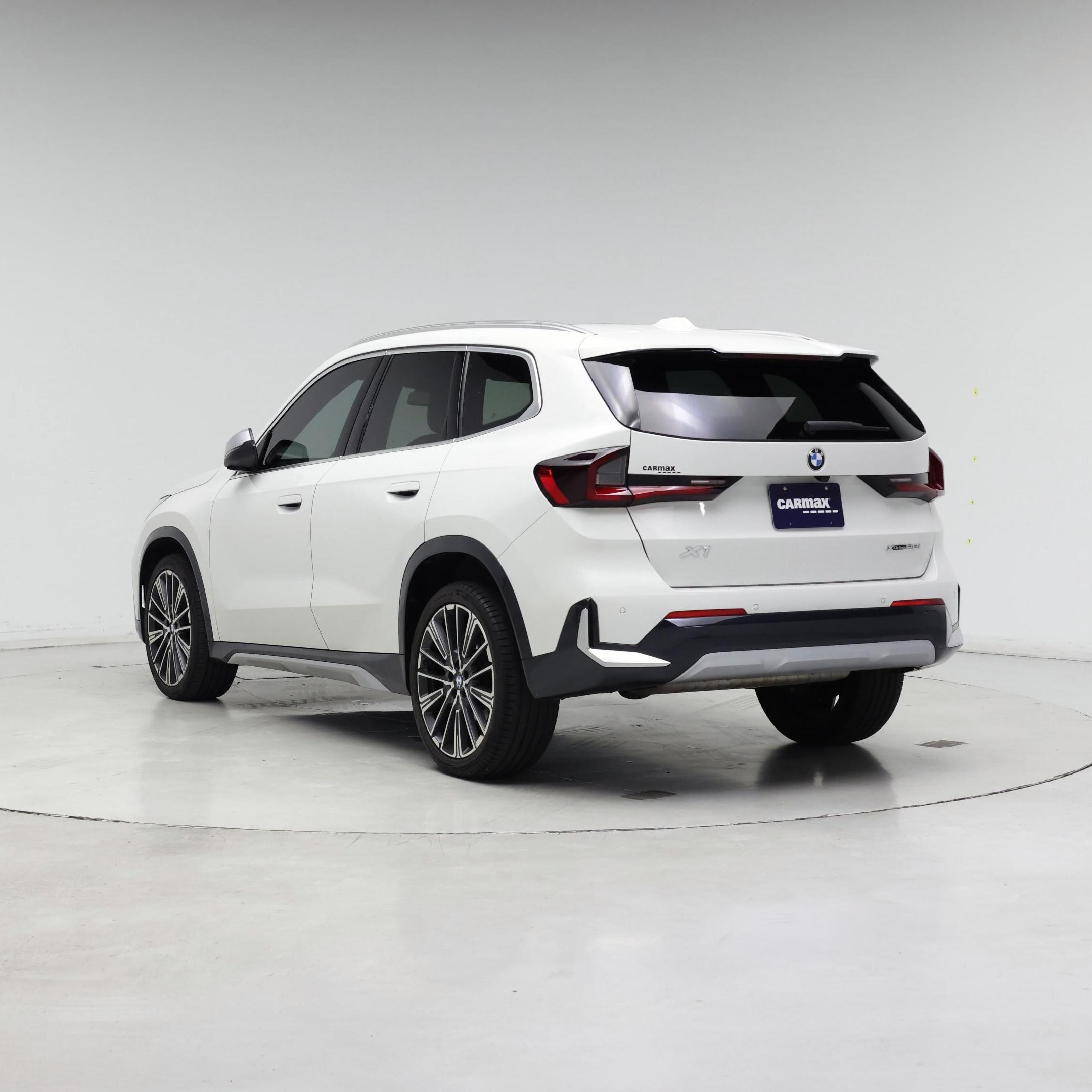 Thumbnail: 2024 BMW X1 - 2