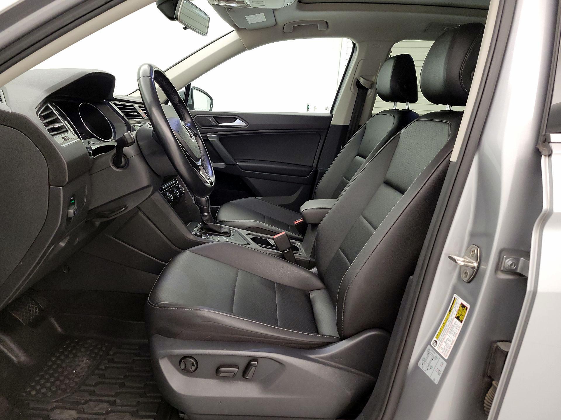 Thumbnail: 2019 Volkswagen Tiguan - 11