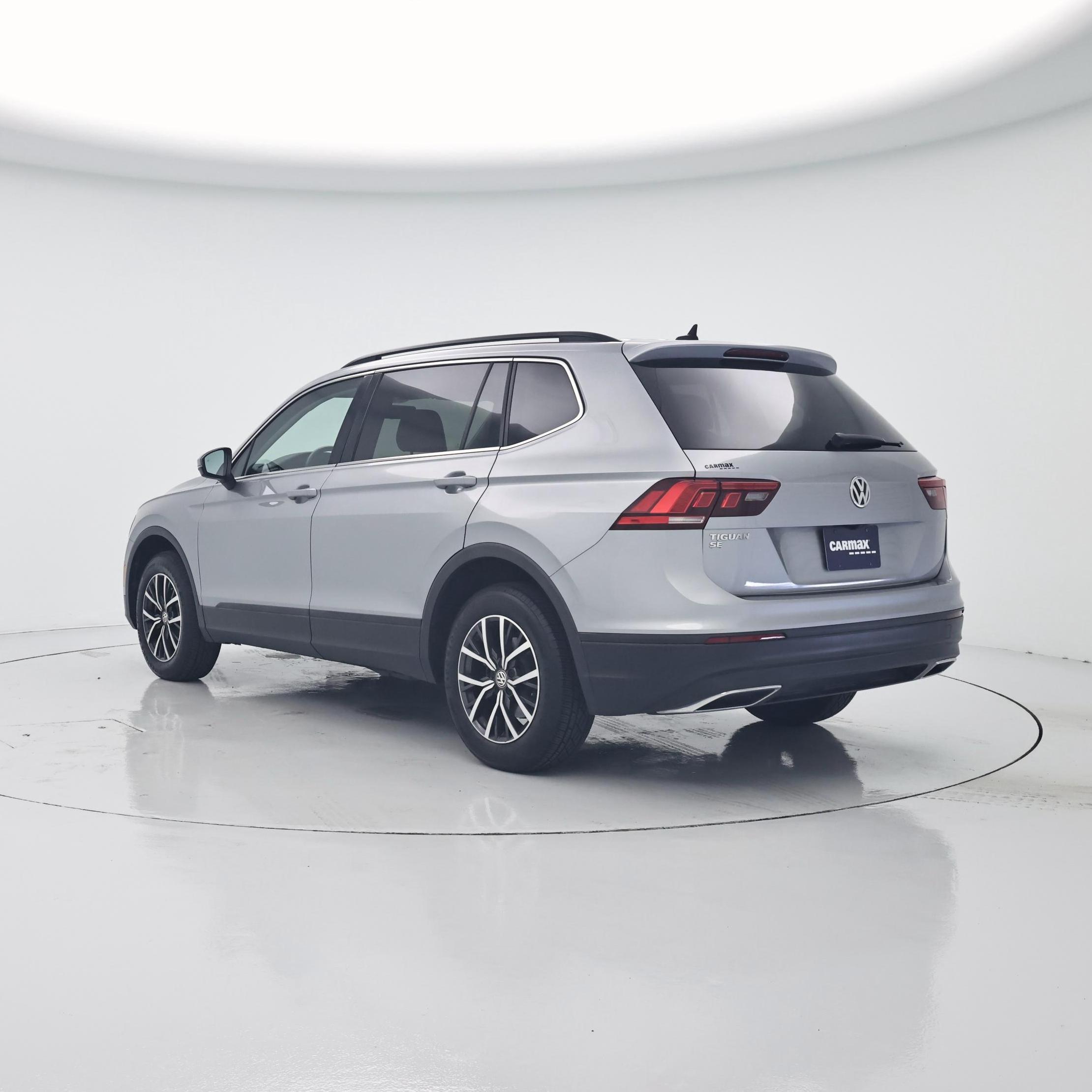 Thumbnail: 2019 Volkswagen Tiguan - 2