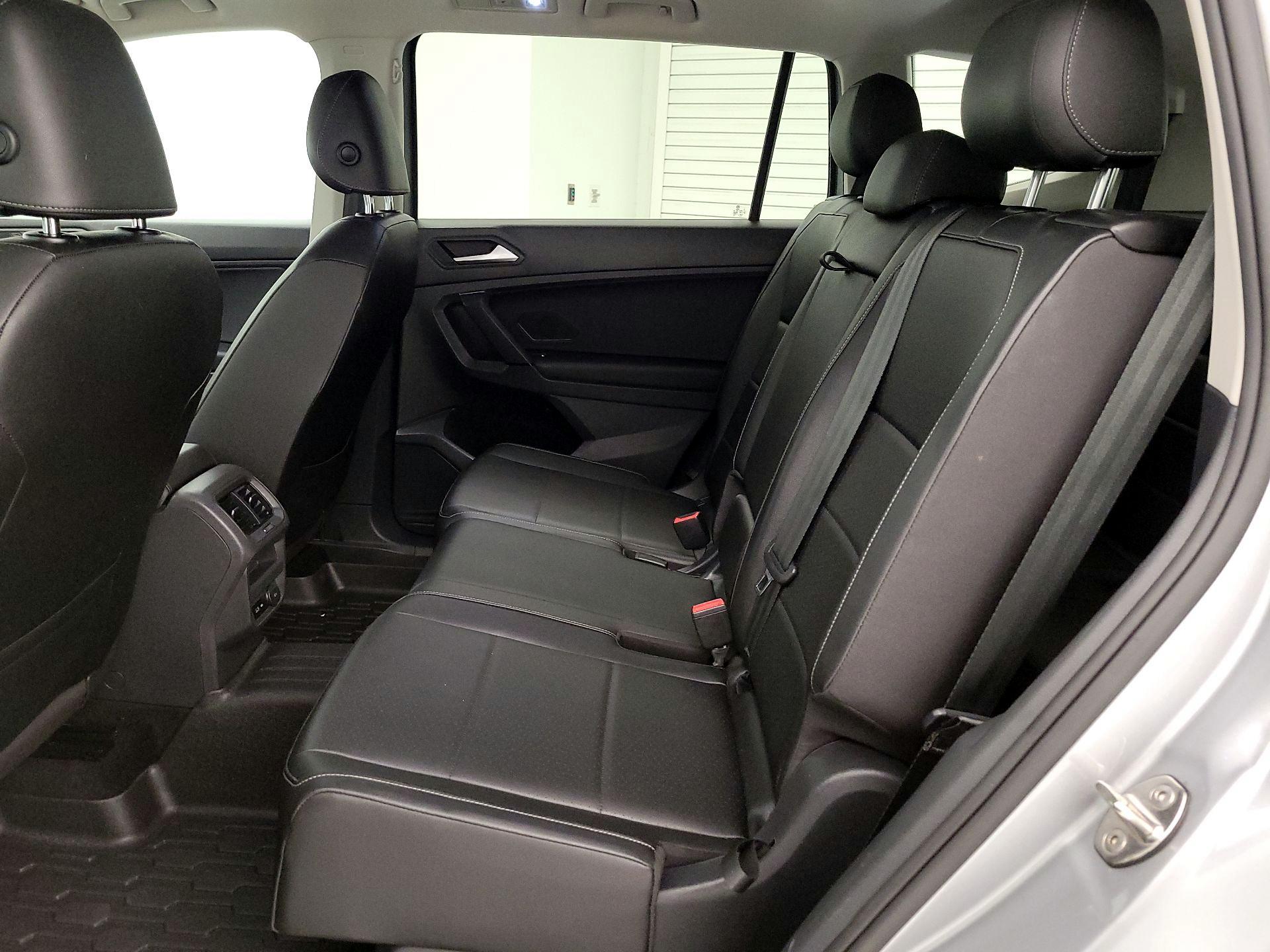 Thumbnail: 2019 Volkswagen Tiguan - 20
