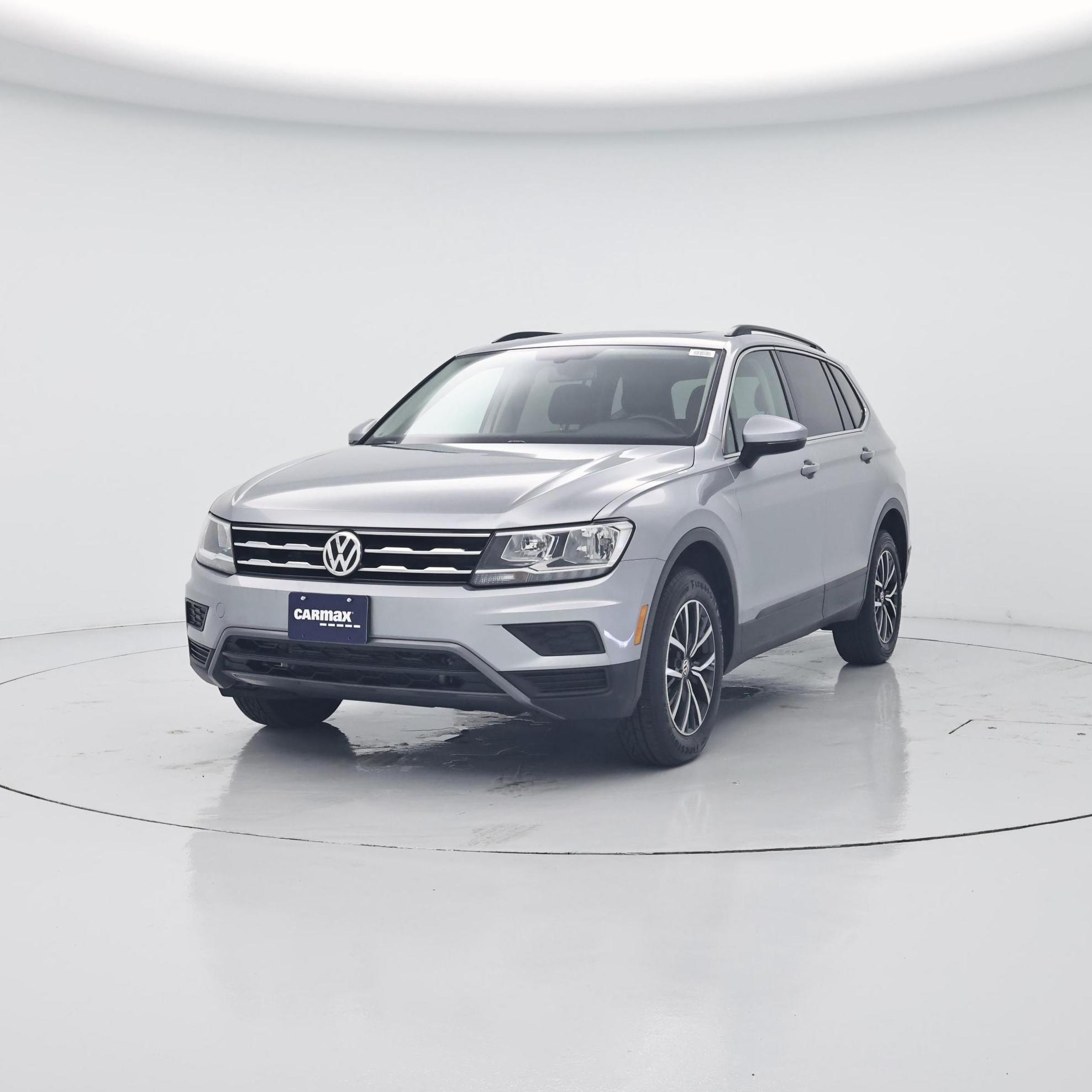 Thumbnail: 2019 Volkswagen Tiguan - 4