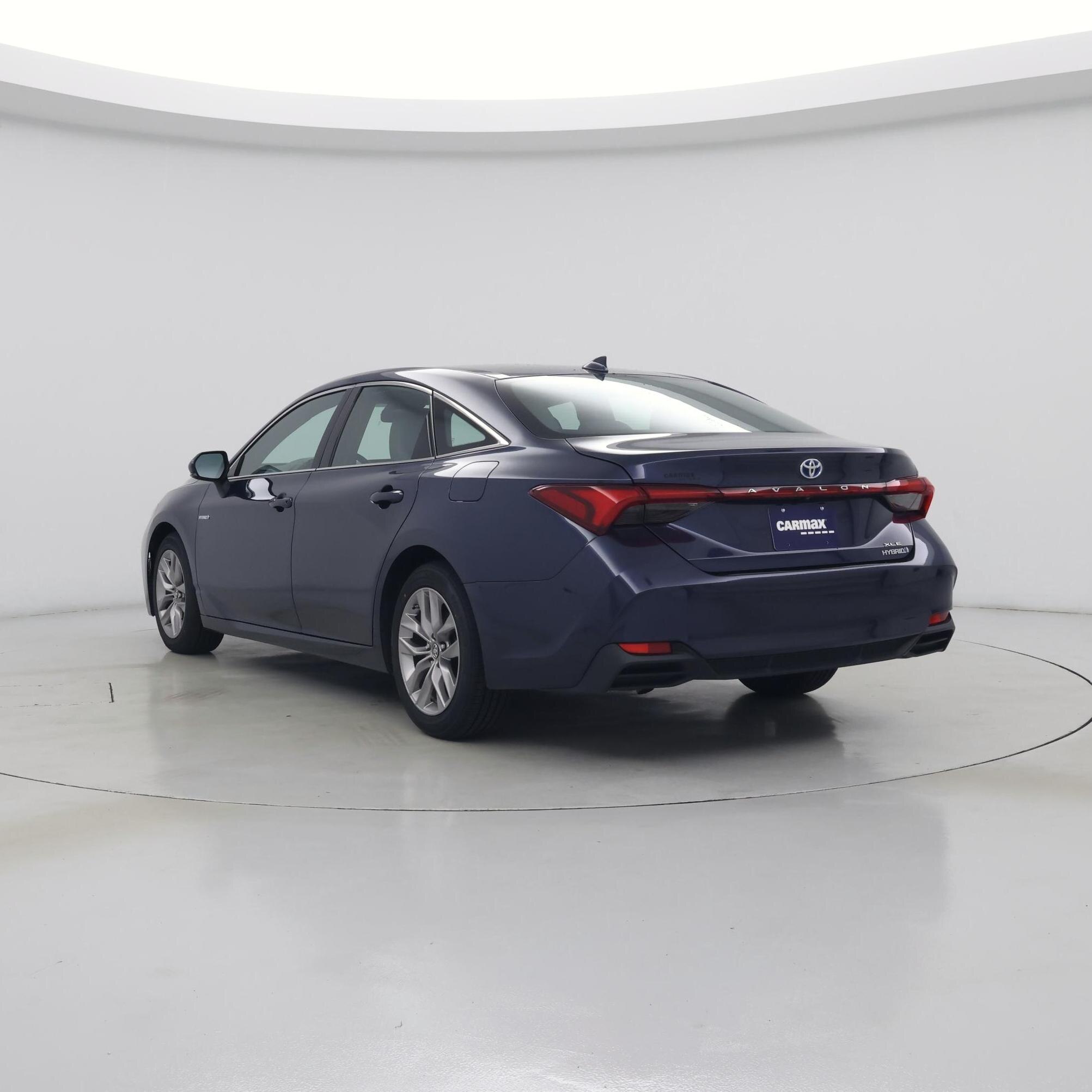 Thumbnail: 2019 Toyota Avalon - 2