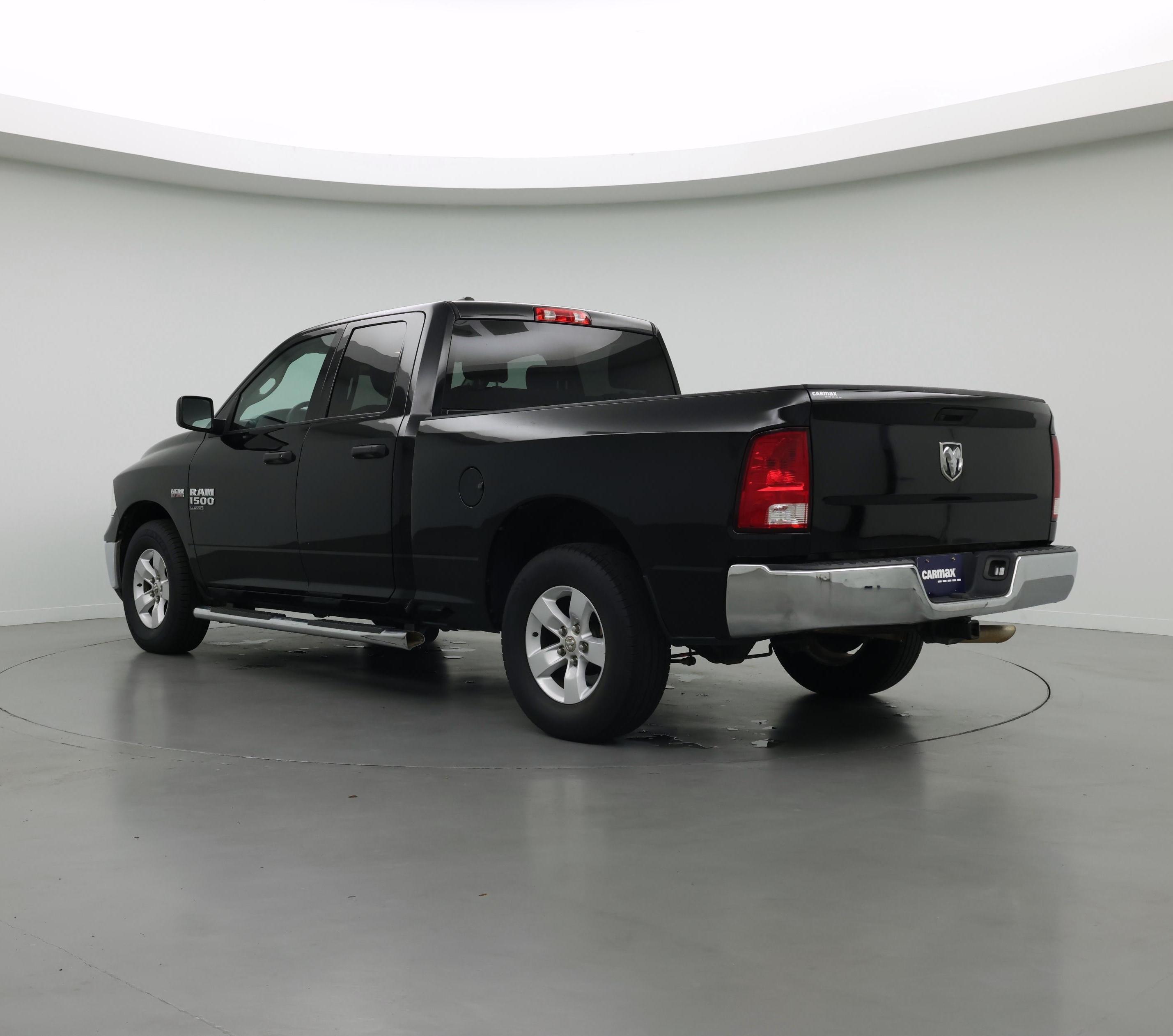 Thumbnail: 2021 RAM 1500 Classic - 2