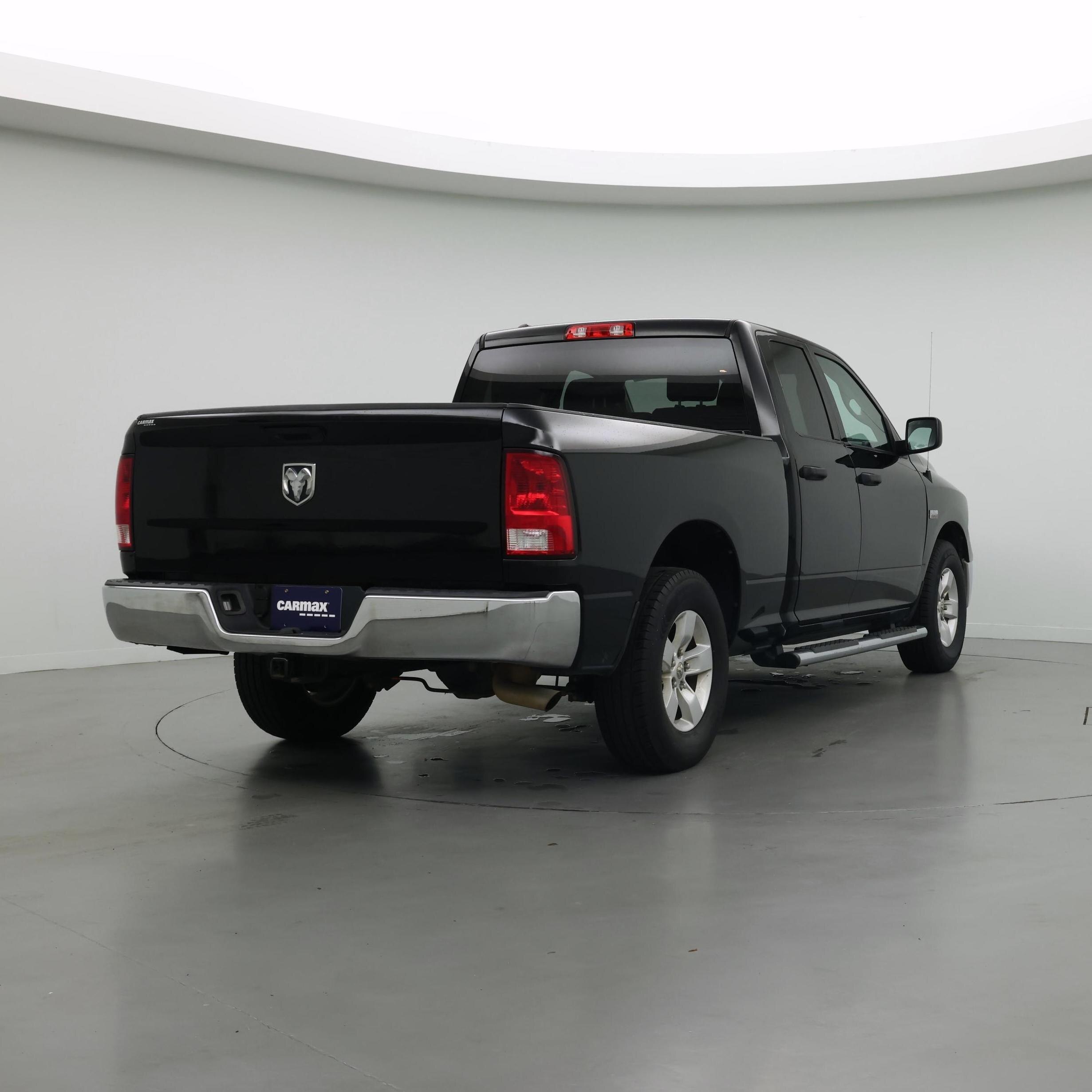 Thumbnail: 2021 RAM 1500 Classic - 8