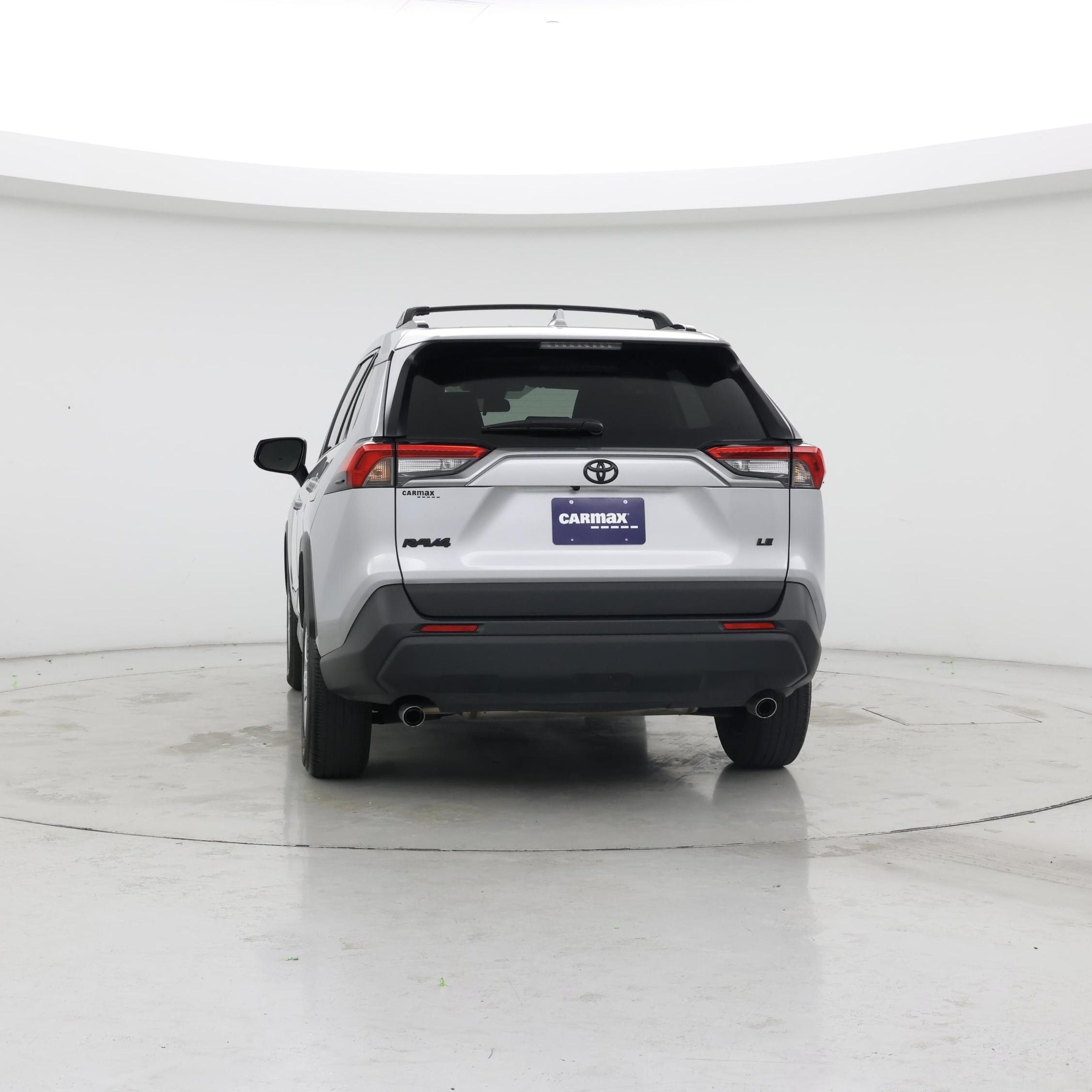 Thumbnail: 2021 Toyota RAV4 - 6