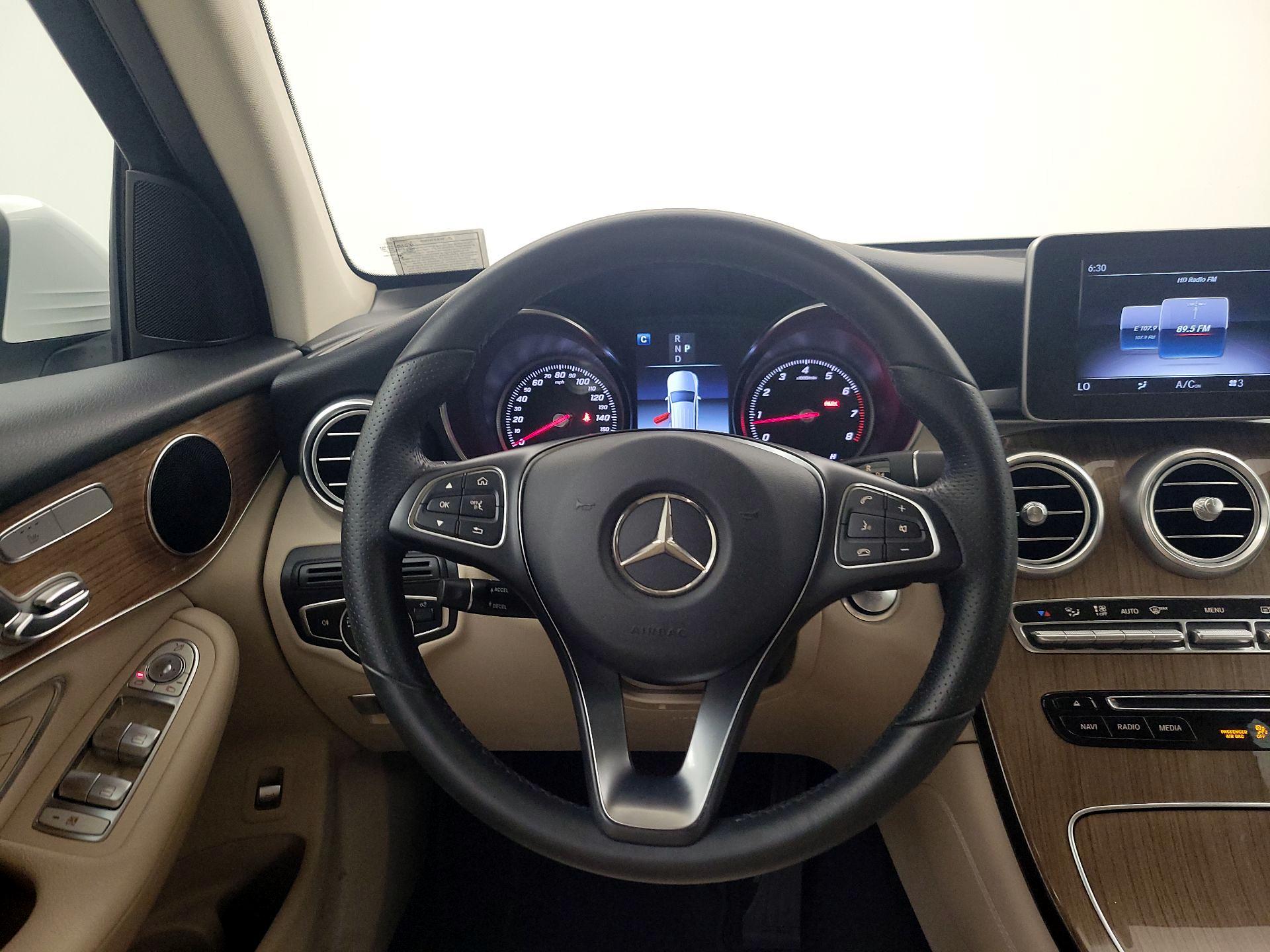 Thumbnail: 2018 Mercedes-Benz GLC - 10