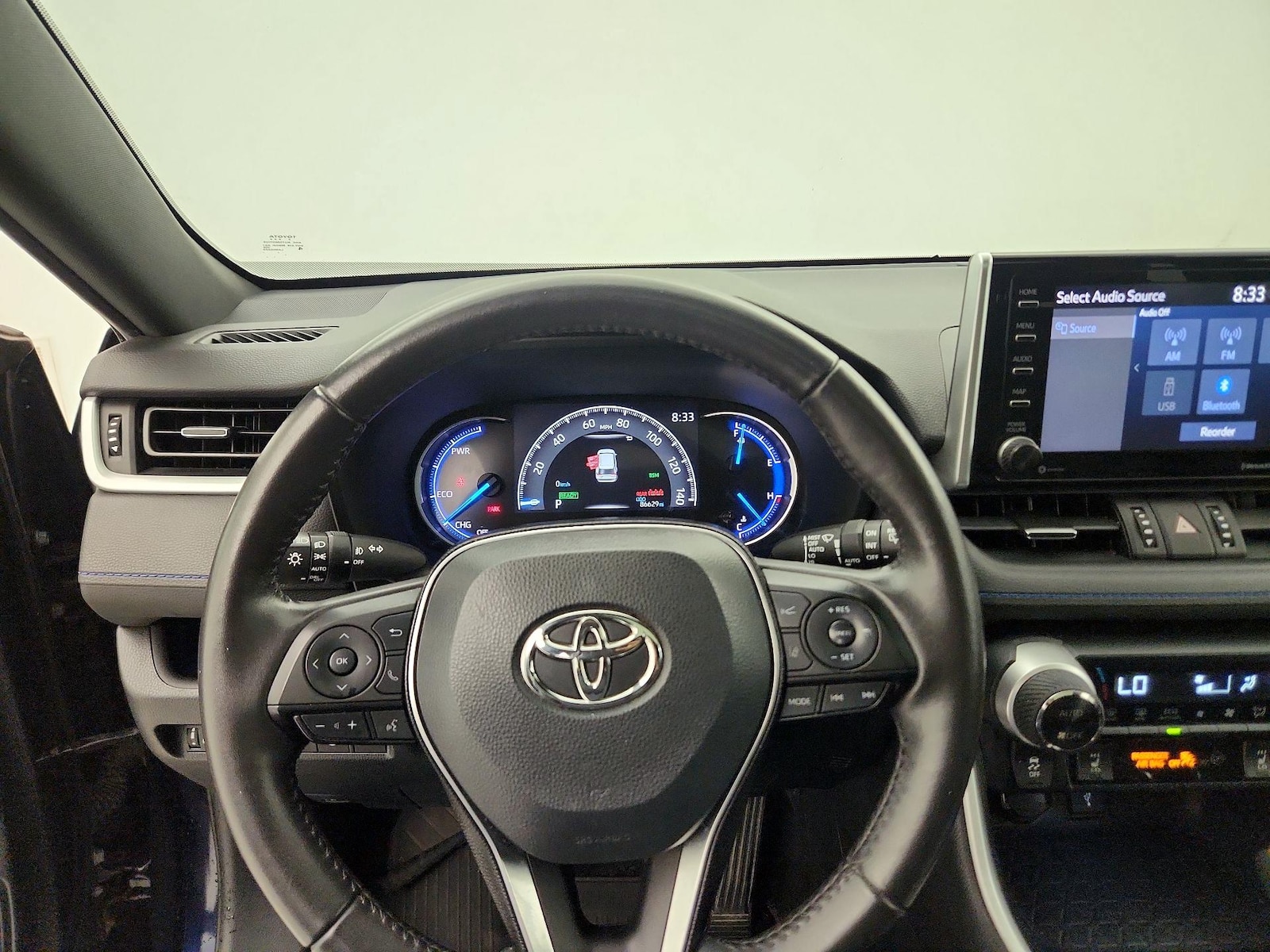 2020 Toyota RAV4 XSE - Photo 11