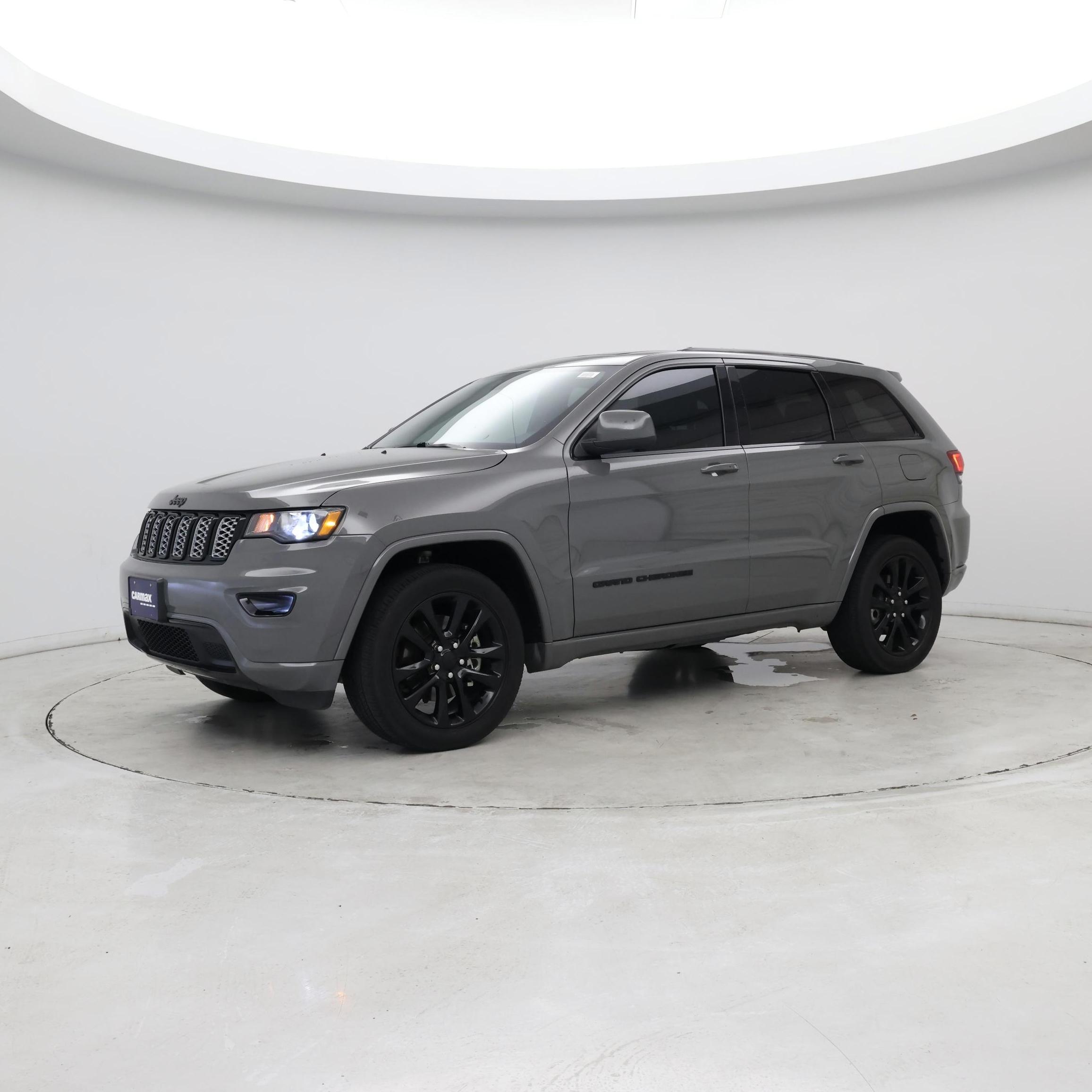 Thumbnail: 2021 Jeep Grand Cherokee - 3
