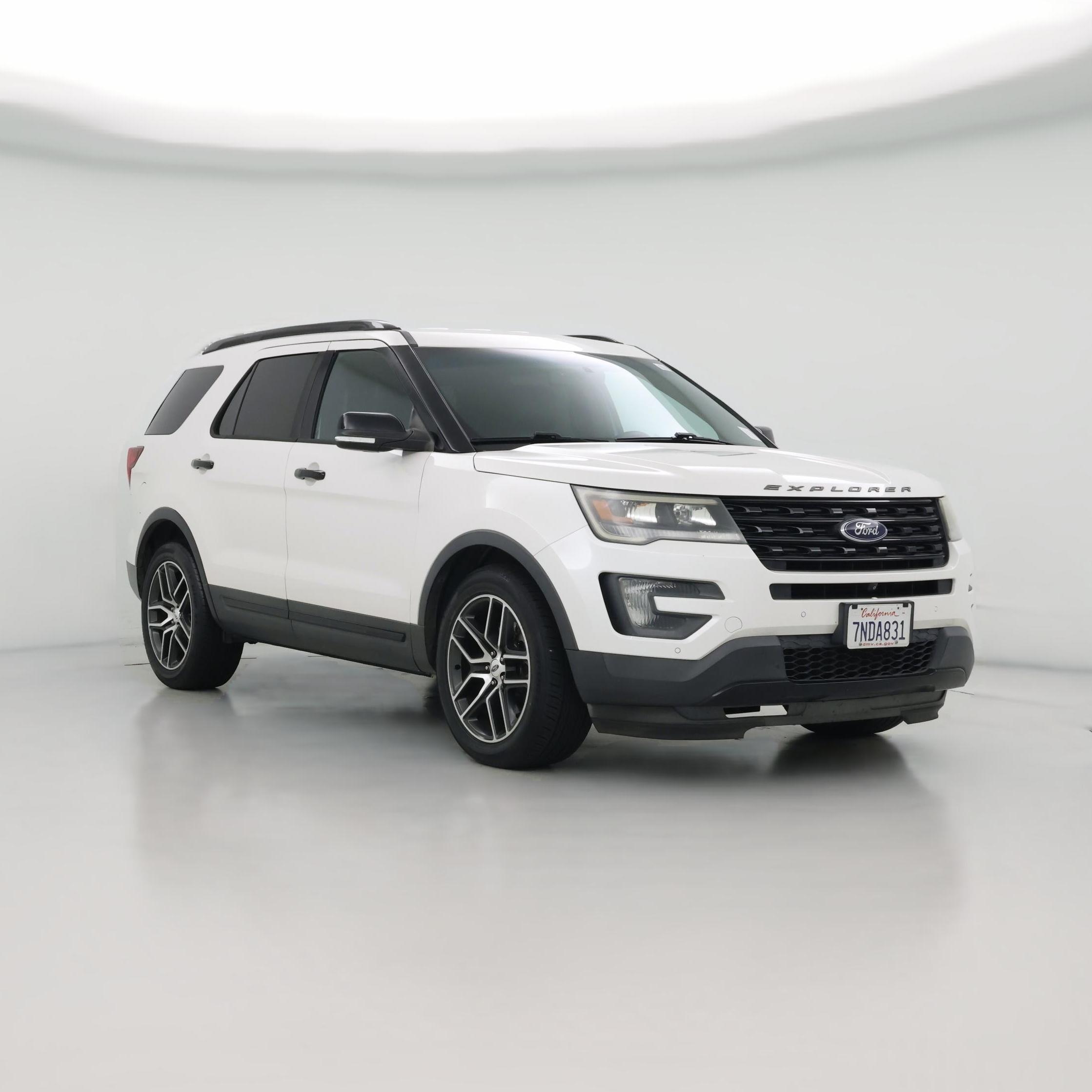 Thumbnail: 2016 Ford Explorer - 1