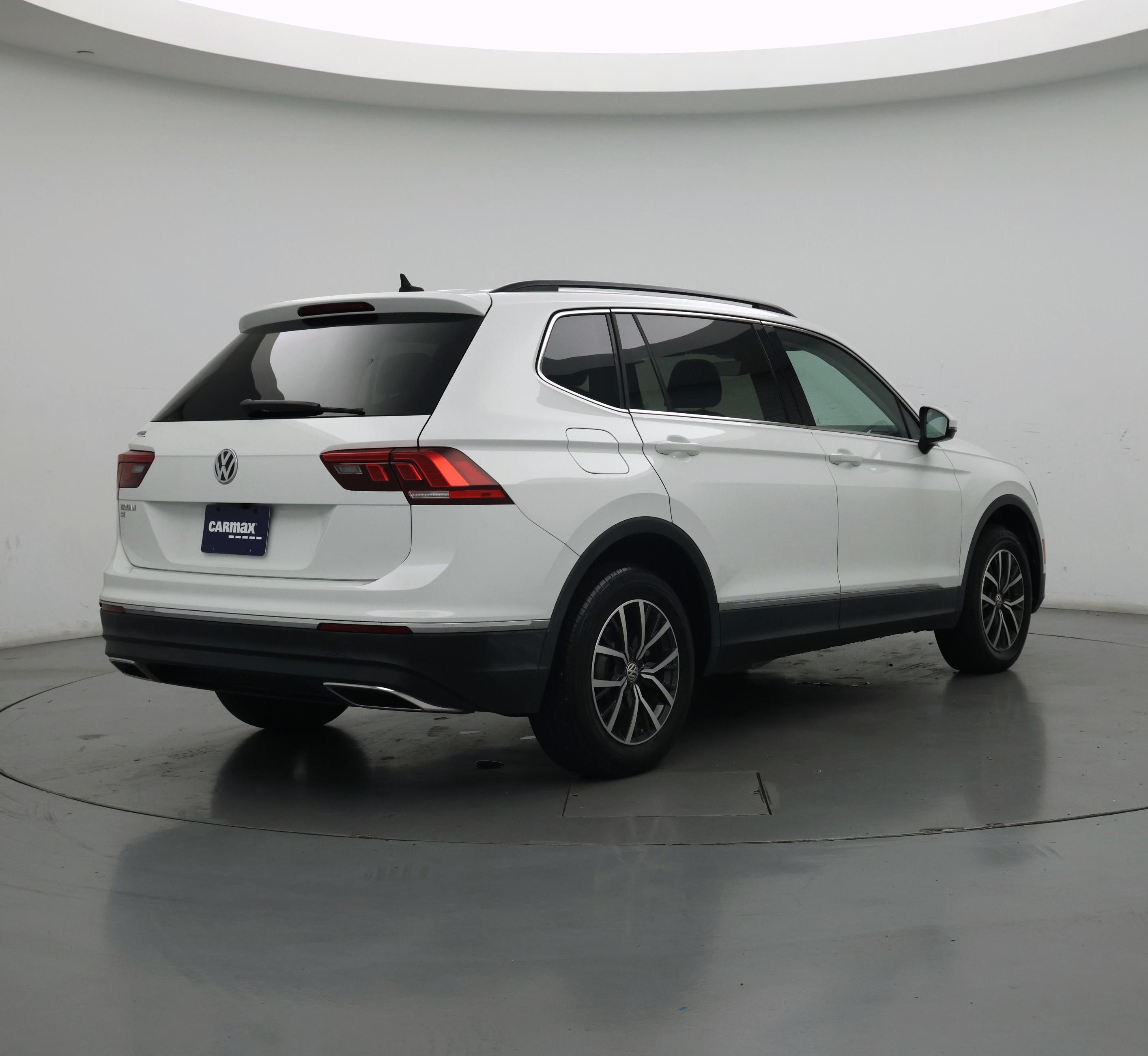 Thumbnail: 2020 Volkswagen Tiguan - 8