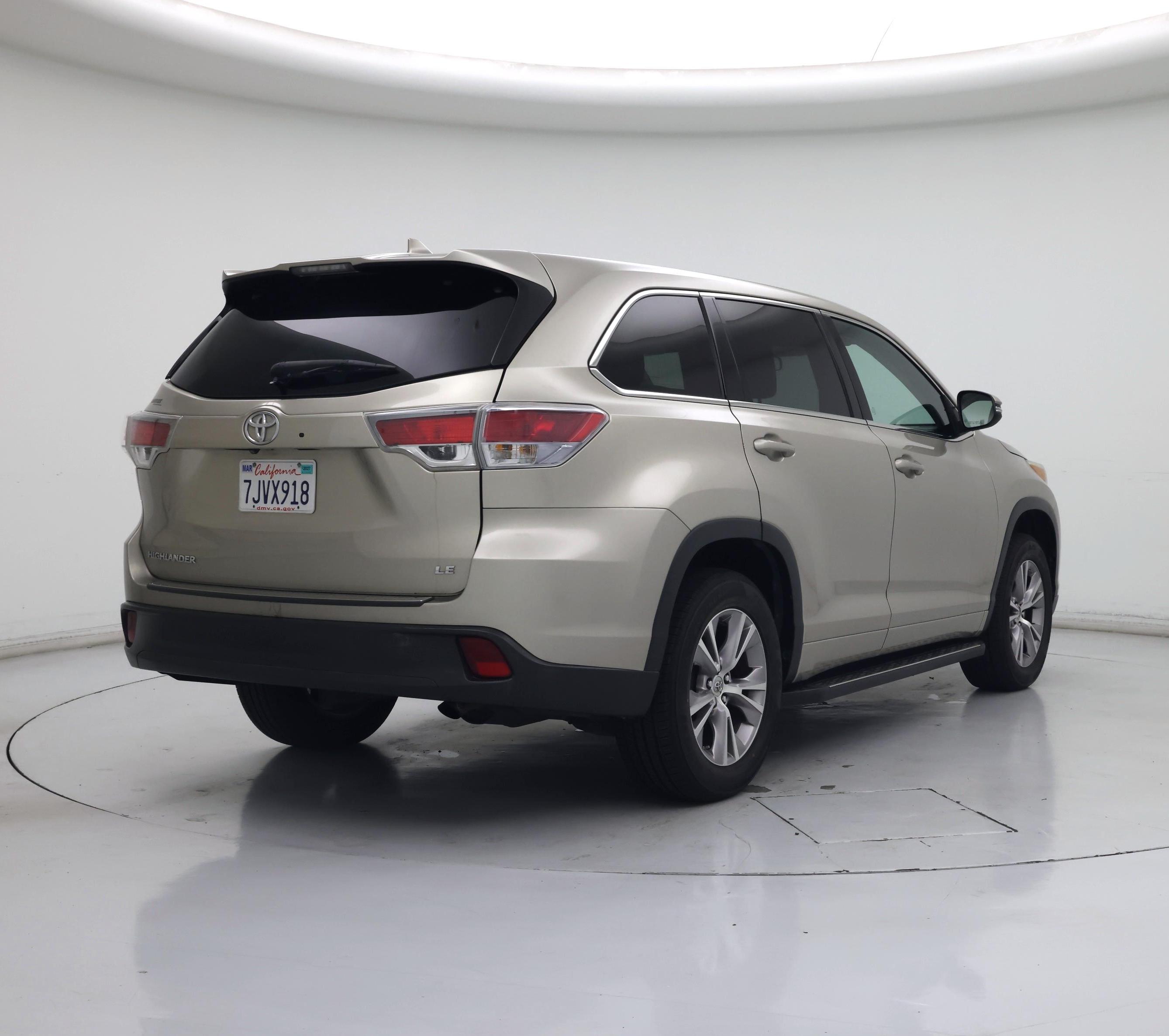 Thumbnail: 2015 Toyota Highlander - 8