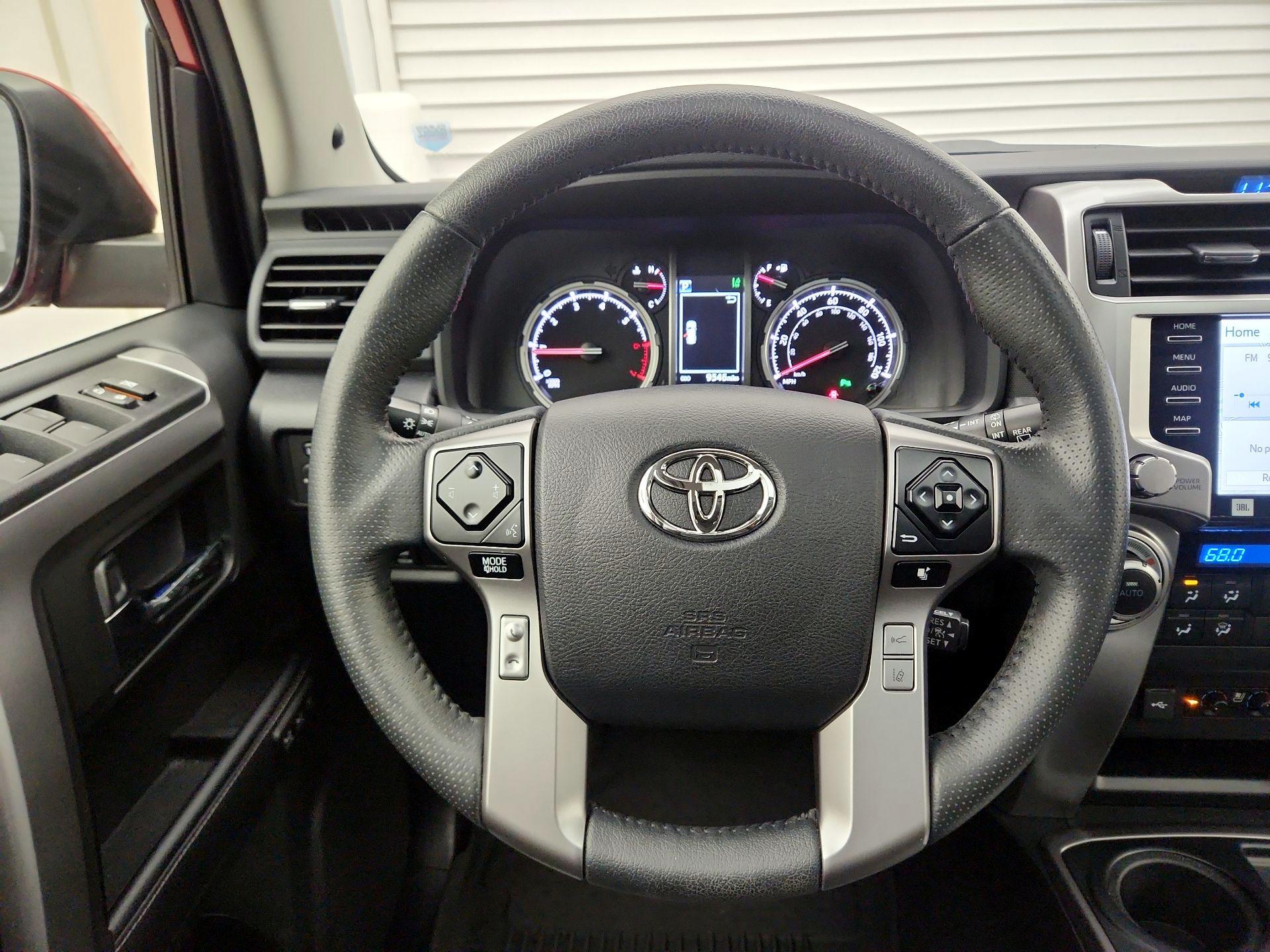 Thumbnail: 2021 Toyota 4Runner - 10