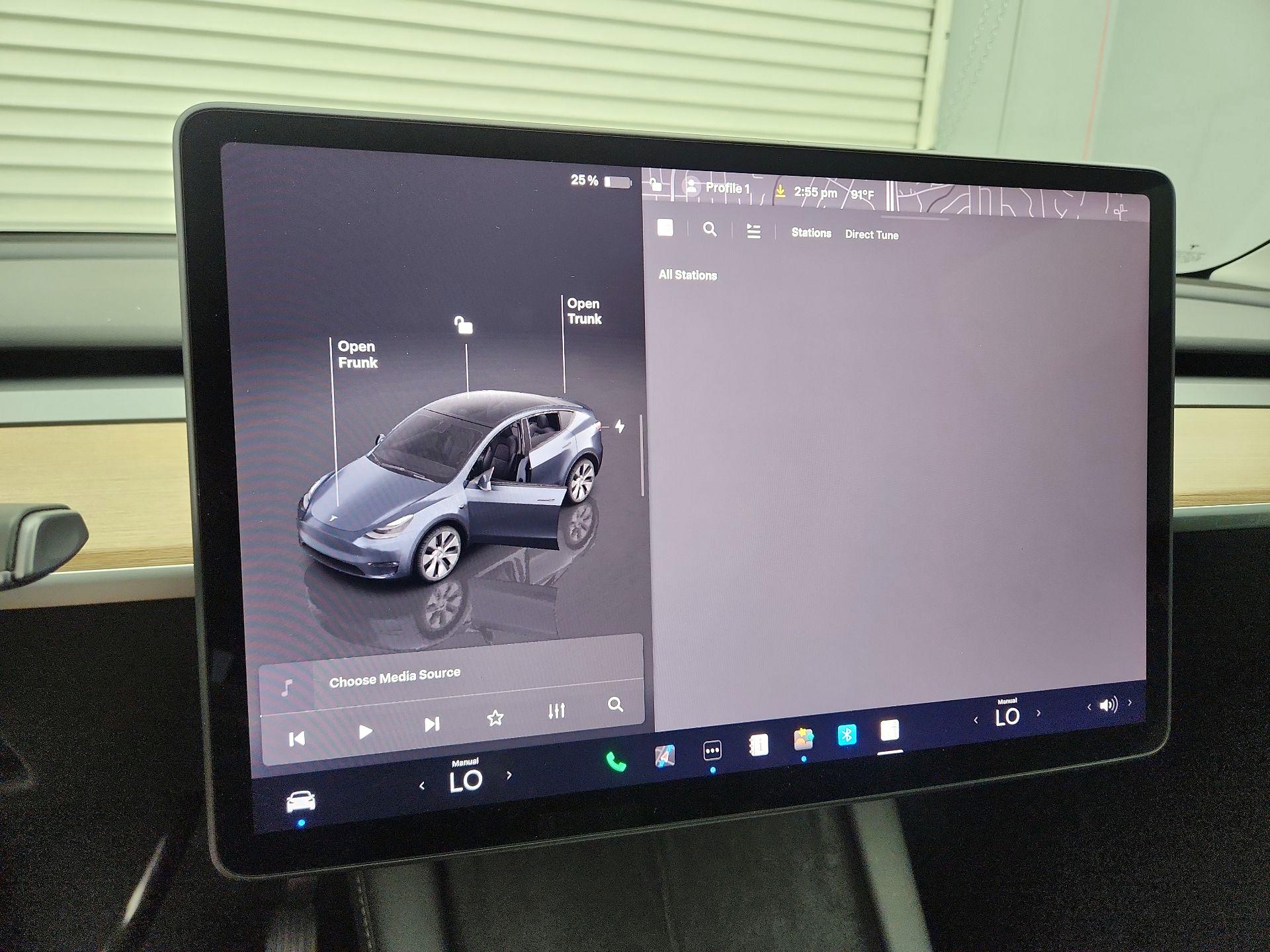 Thumbnail: 2023 Tesla Model Y - 15
