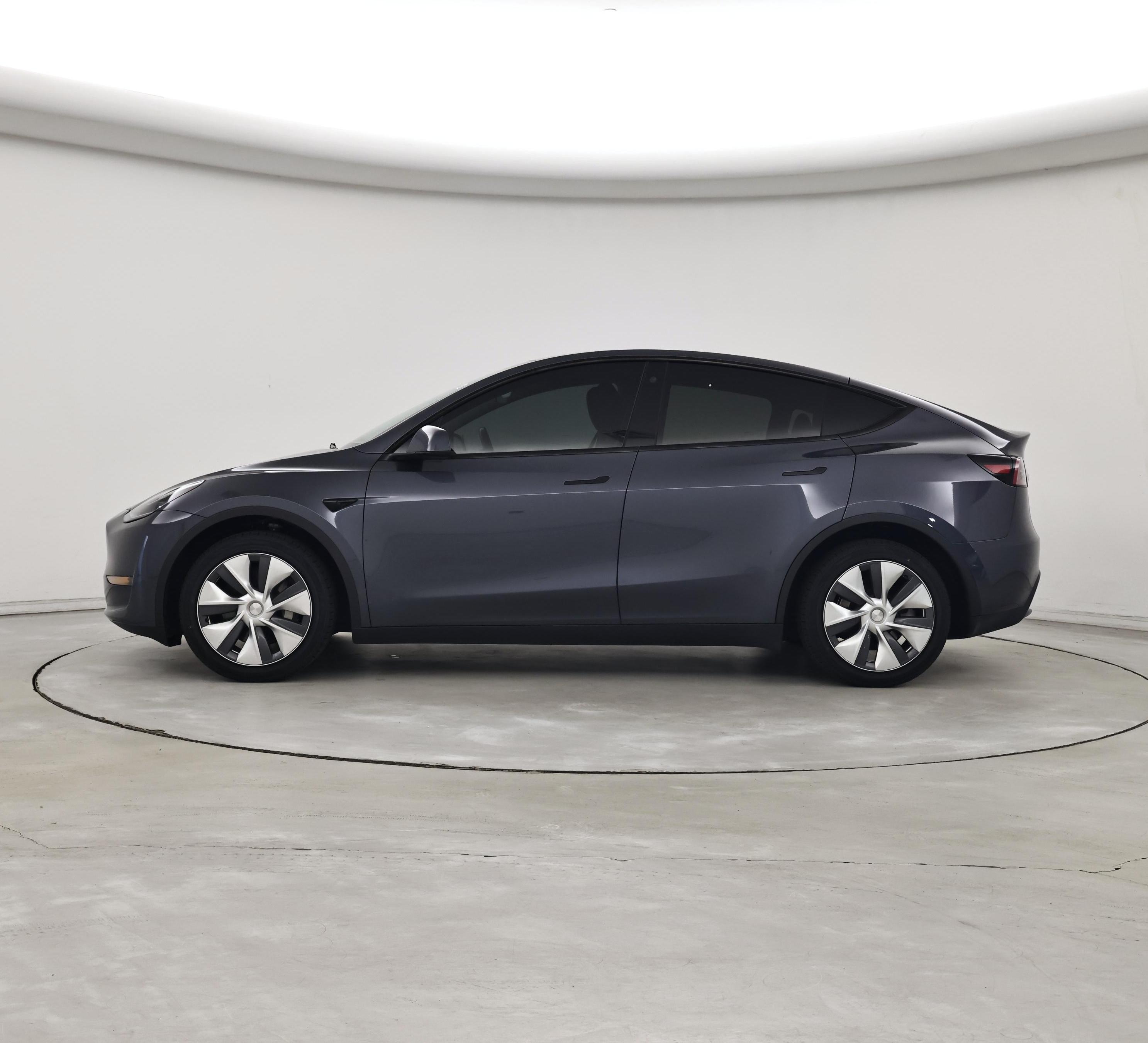 Thumbnail: 2023 Tesla Model Y - 3