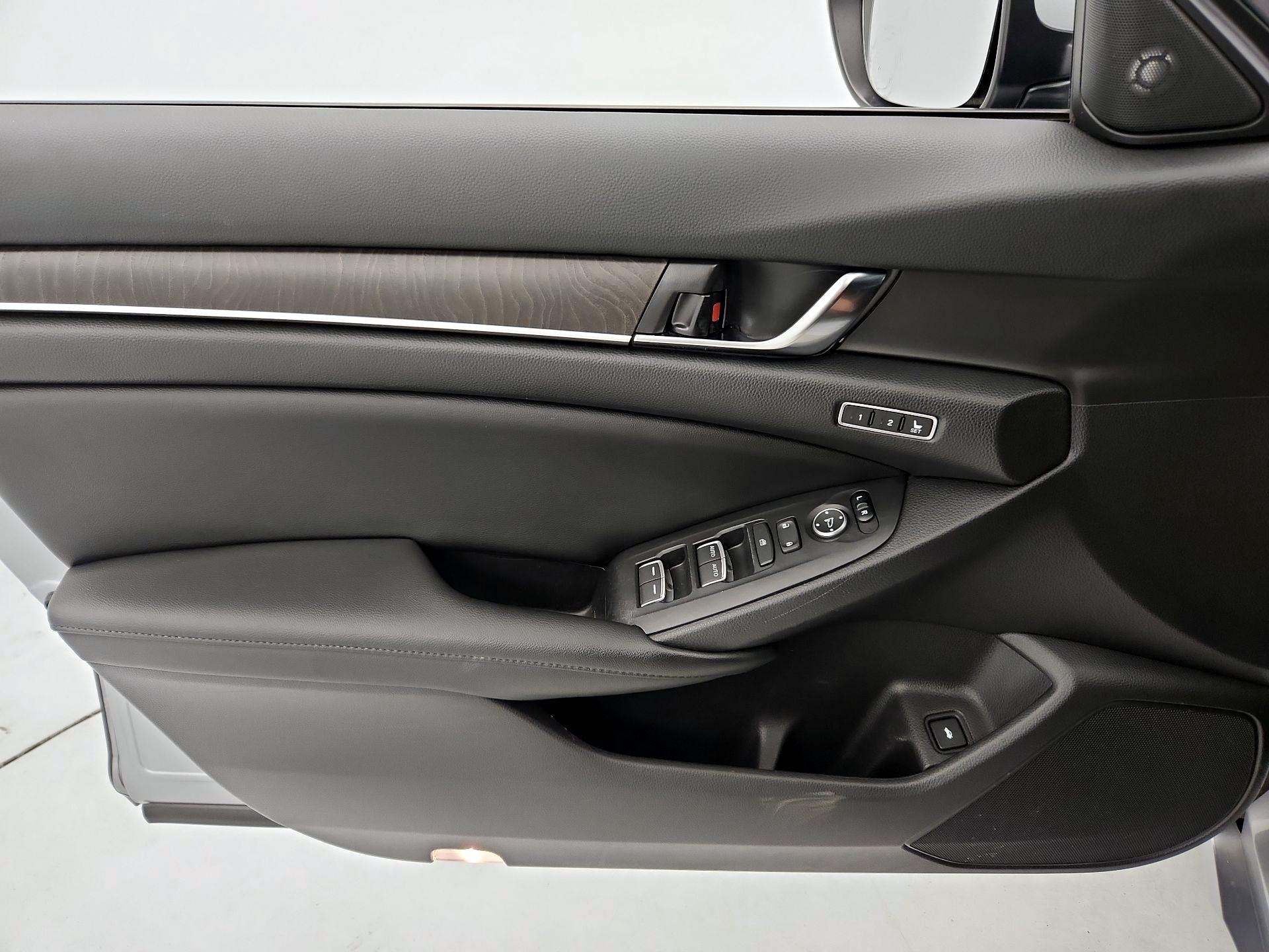 Thumbnail: 2021 Honda Accord - 12