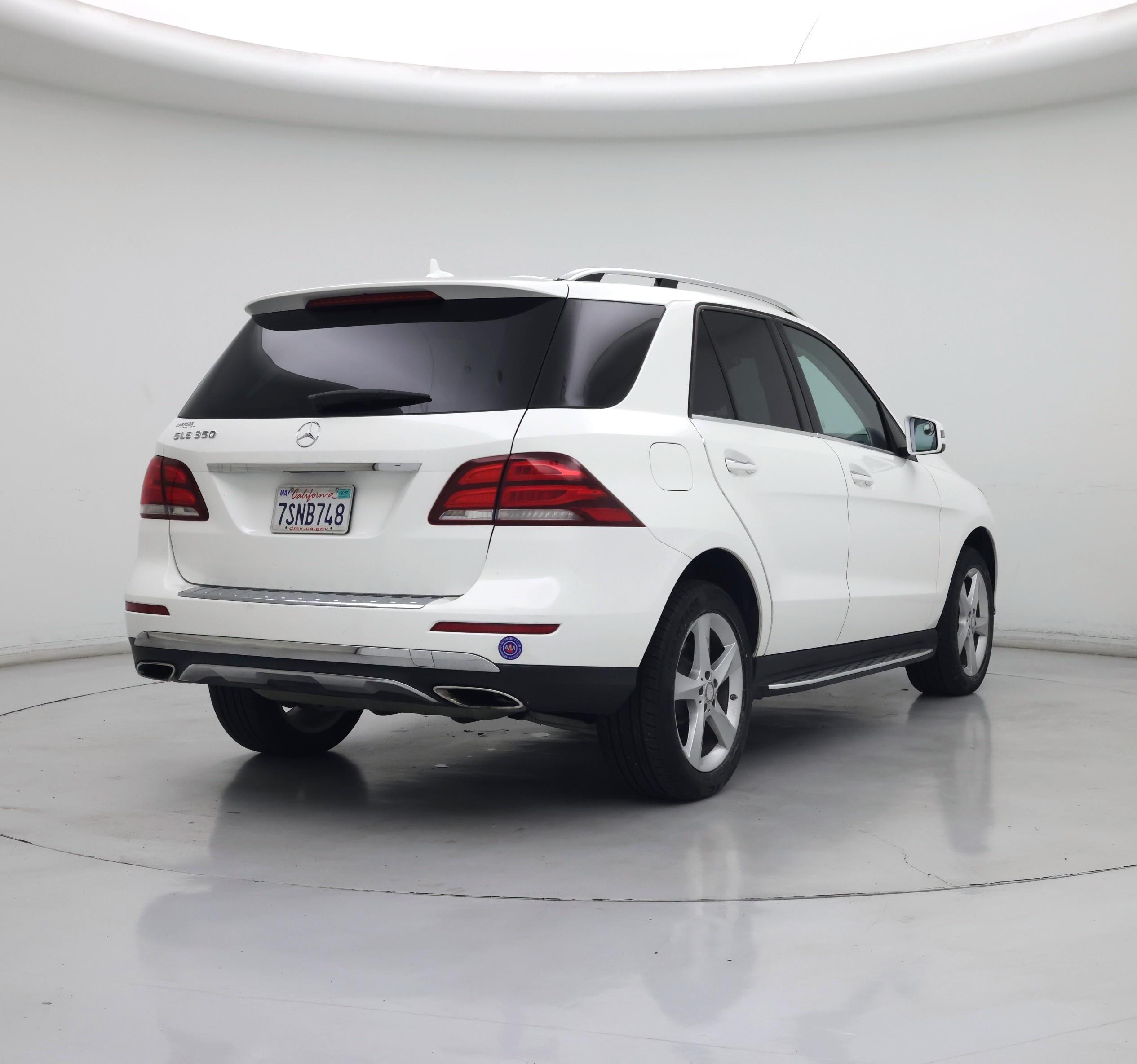 Thumbnail: 2016 Mercedes-Benz GLE - 8